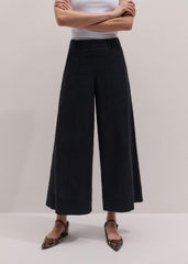 Black Crop Wide-Leg Pant