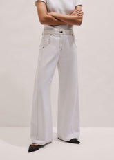 White Relaxed Engineered Jean