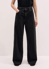 Black Every-Wear Baggy Jean