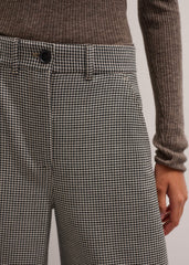 Ivory Houndstooth Extreme Tapered Pant