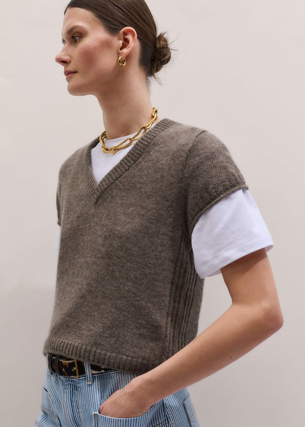Hazelnut Merino Cashmere Silk V-Neck Baby Tee