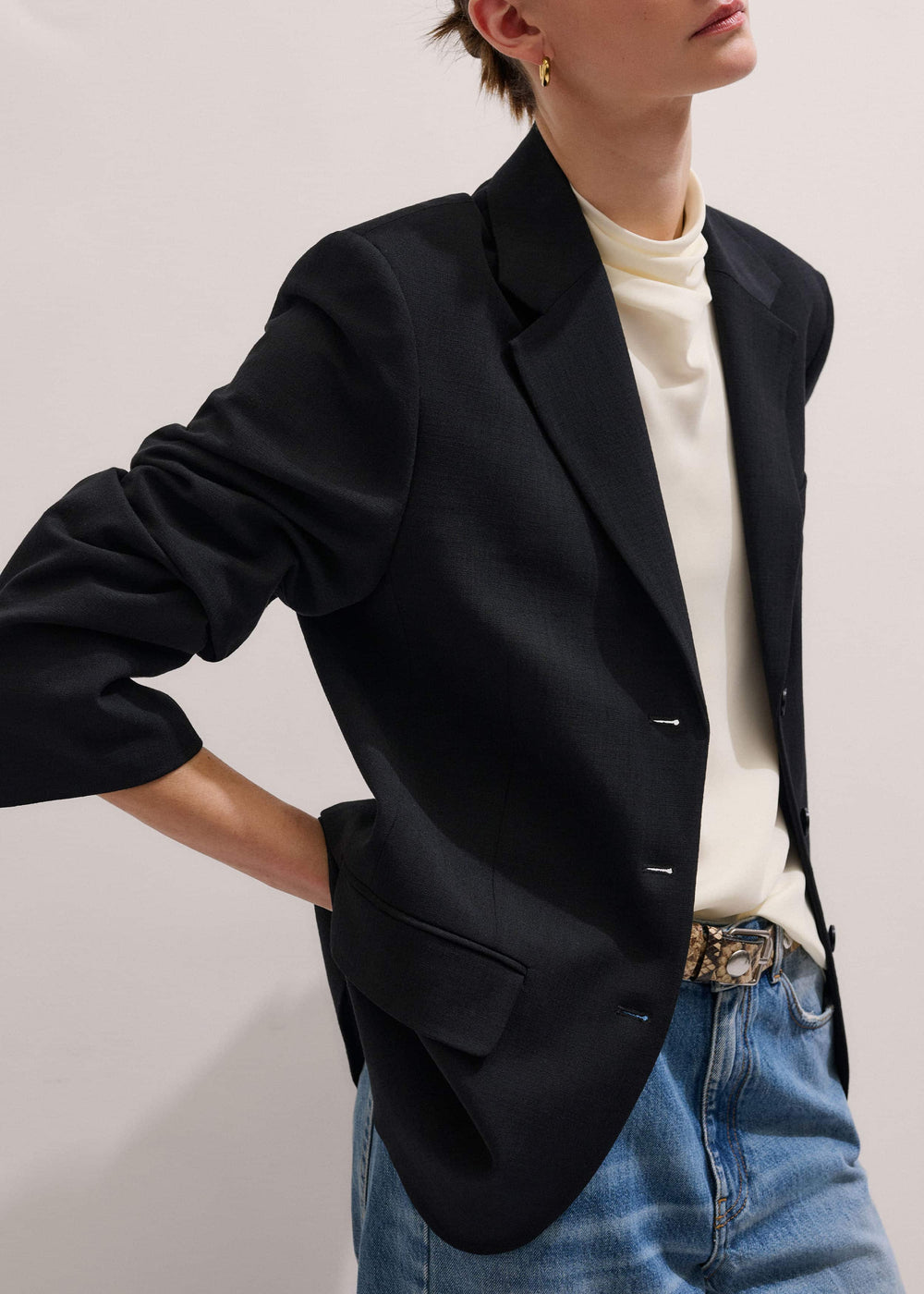 Black Icon Oversized Blazer
