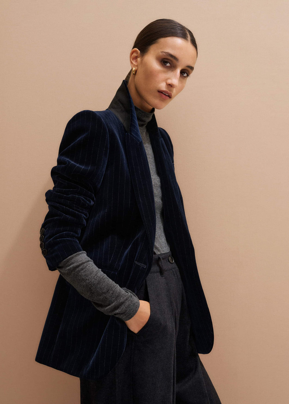 Navy Pinstripe Velvet Sharp Shoulder Blazer