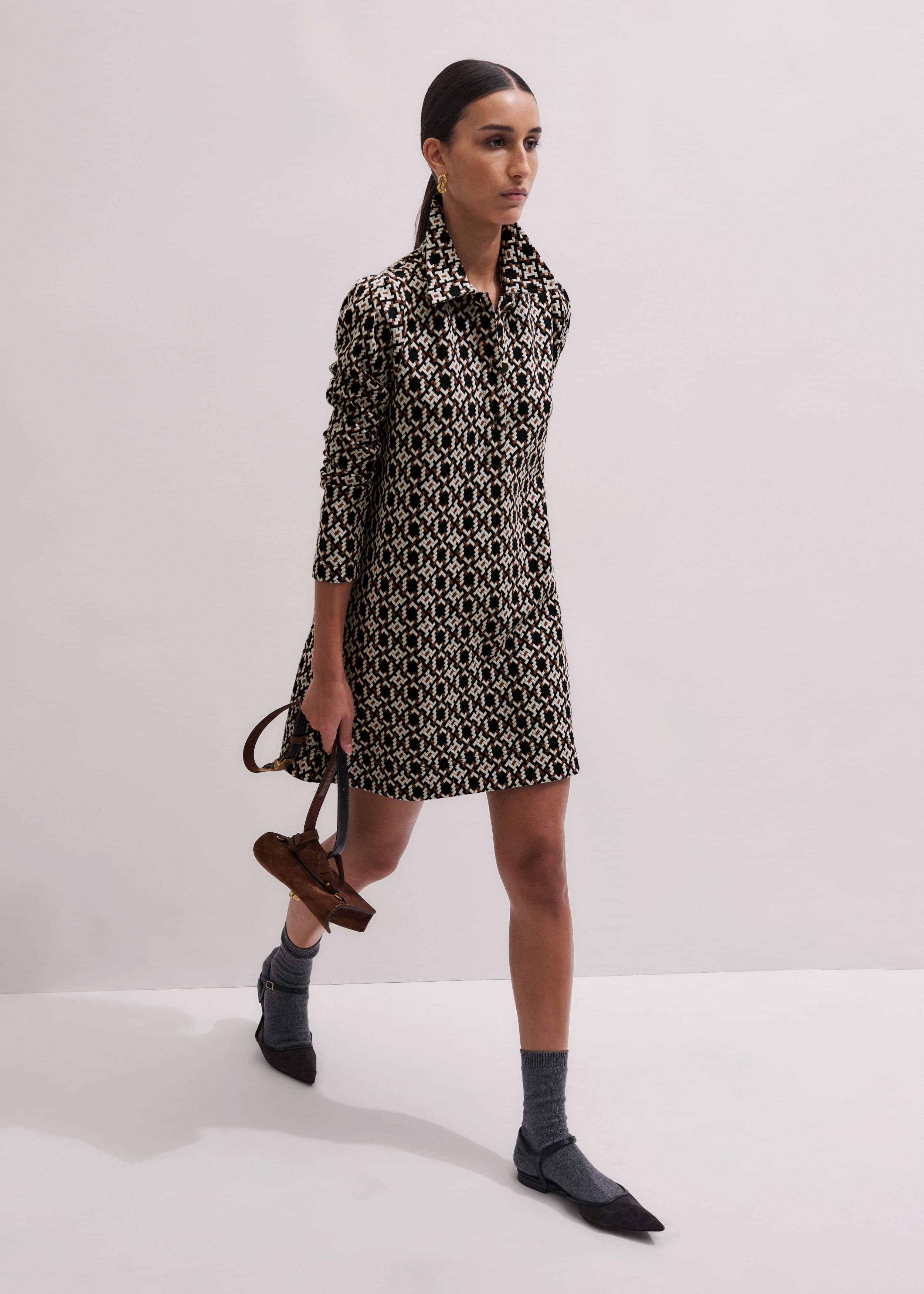 ME+EM's Navy Graphic Jacquard Short A-Line Dress is crafted from soft jersey in a graphic blend of colors. Shop now.
