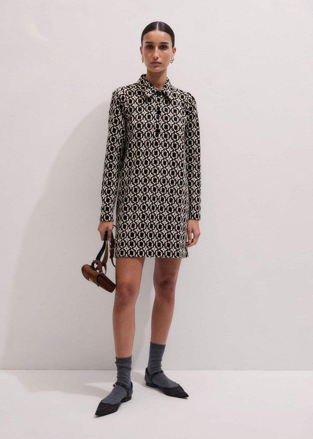 ME+EM's Navy Graphic Jacquard Short A-Line Dress is crafted from soft jersey in a graphic blend of colors. Shop now.