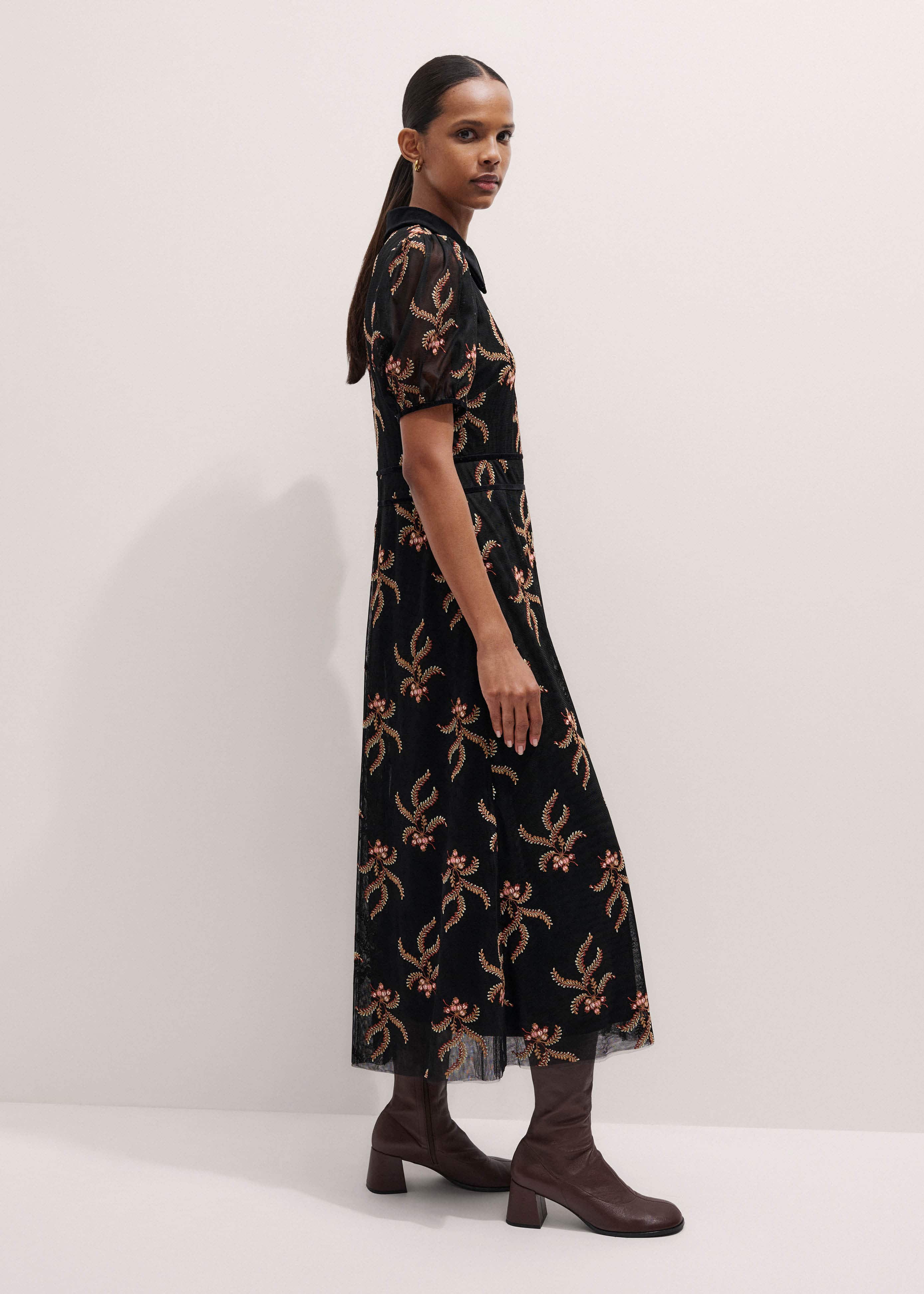Black Autumn Floral Embroidery Maxi Dress