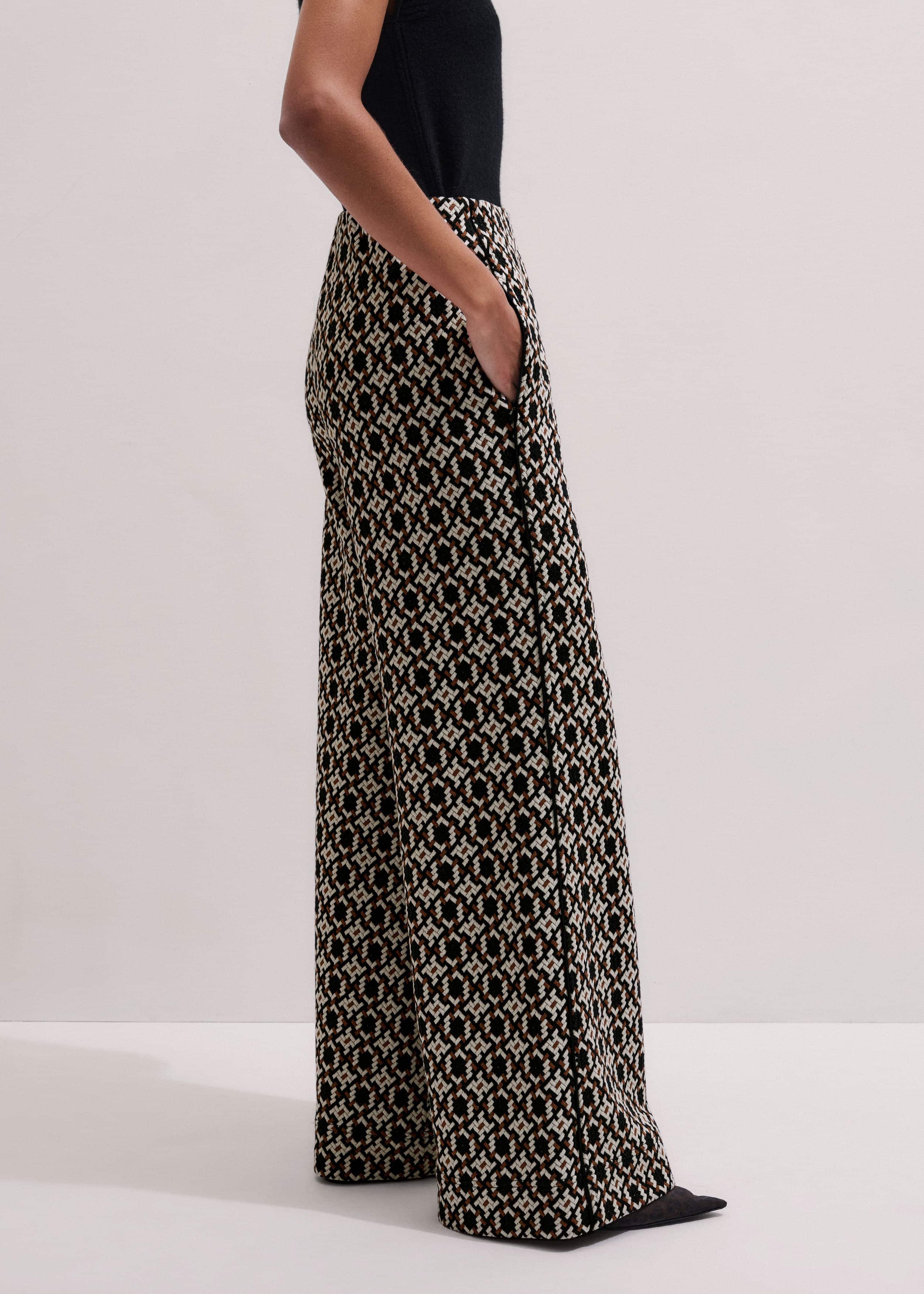 Navy Graphic Jacquard Wide-Leg Pant