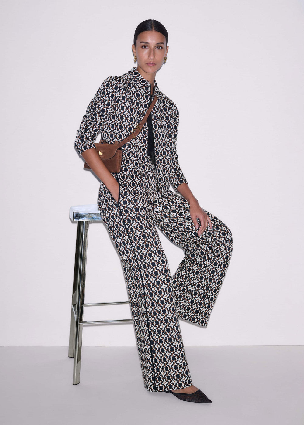 Navy Graphic Jacquard Wide-Leg Pant