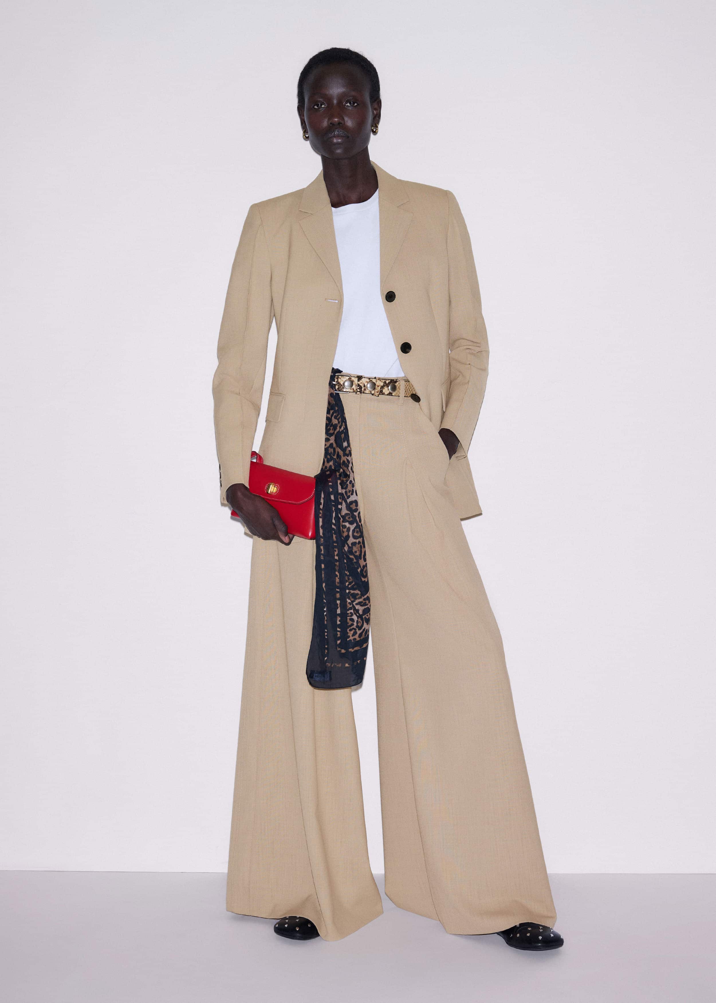 Sand Very Wide-Leg Pant