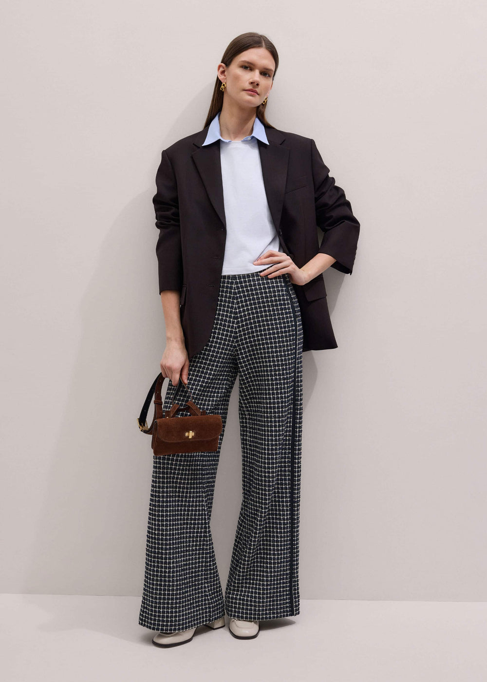 Navy Textured Wide-Leg Pant