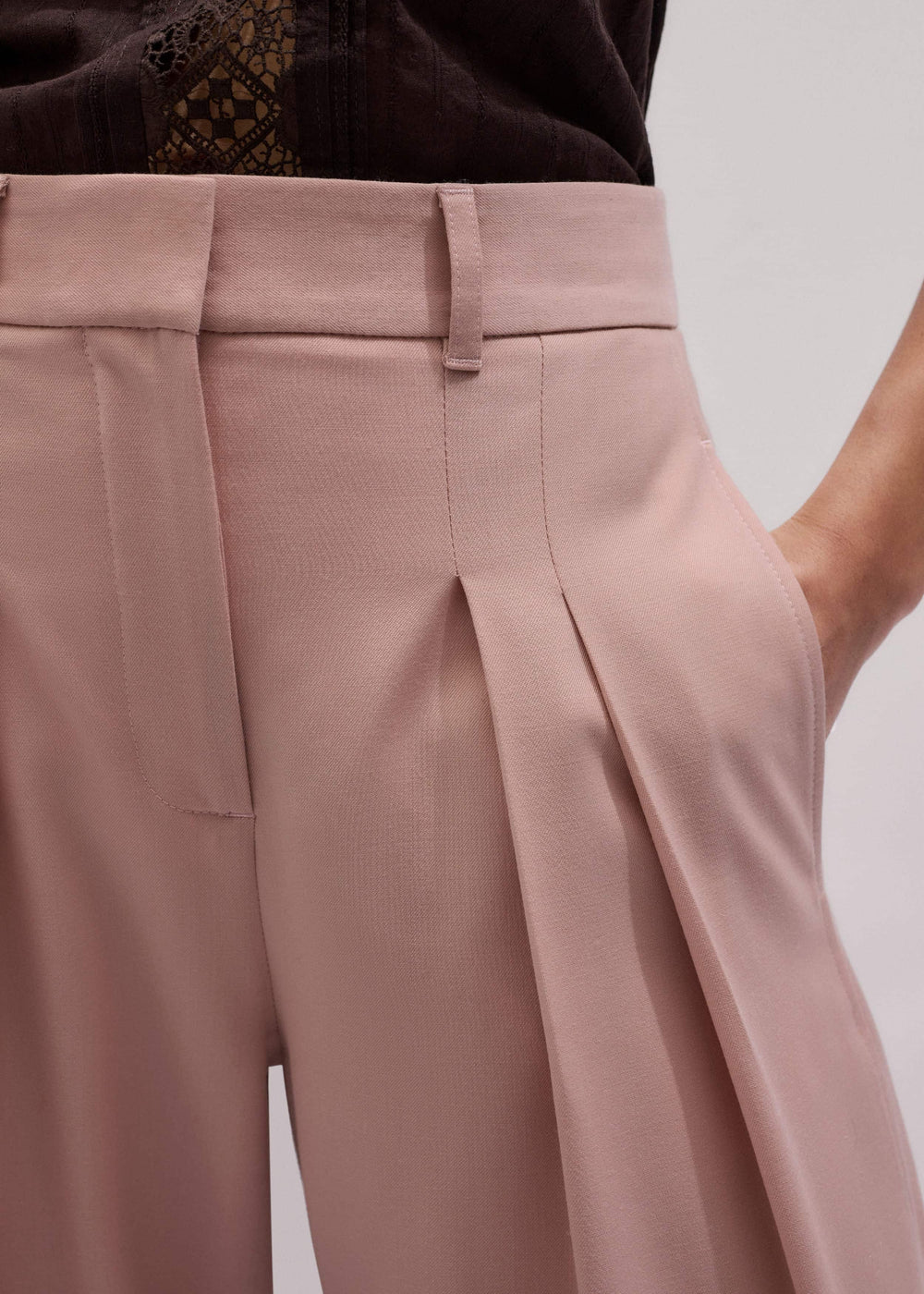 Pink Pleat Wide-Leg Pant