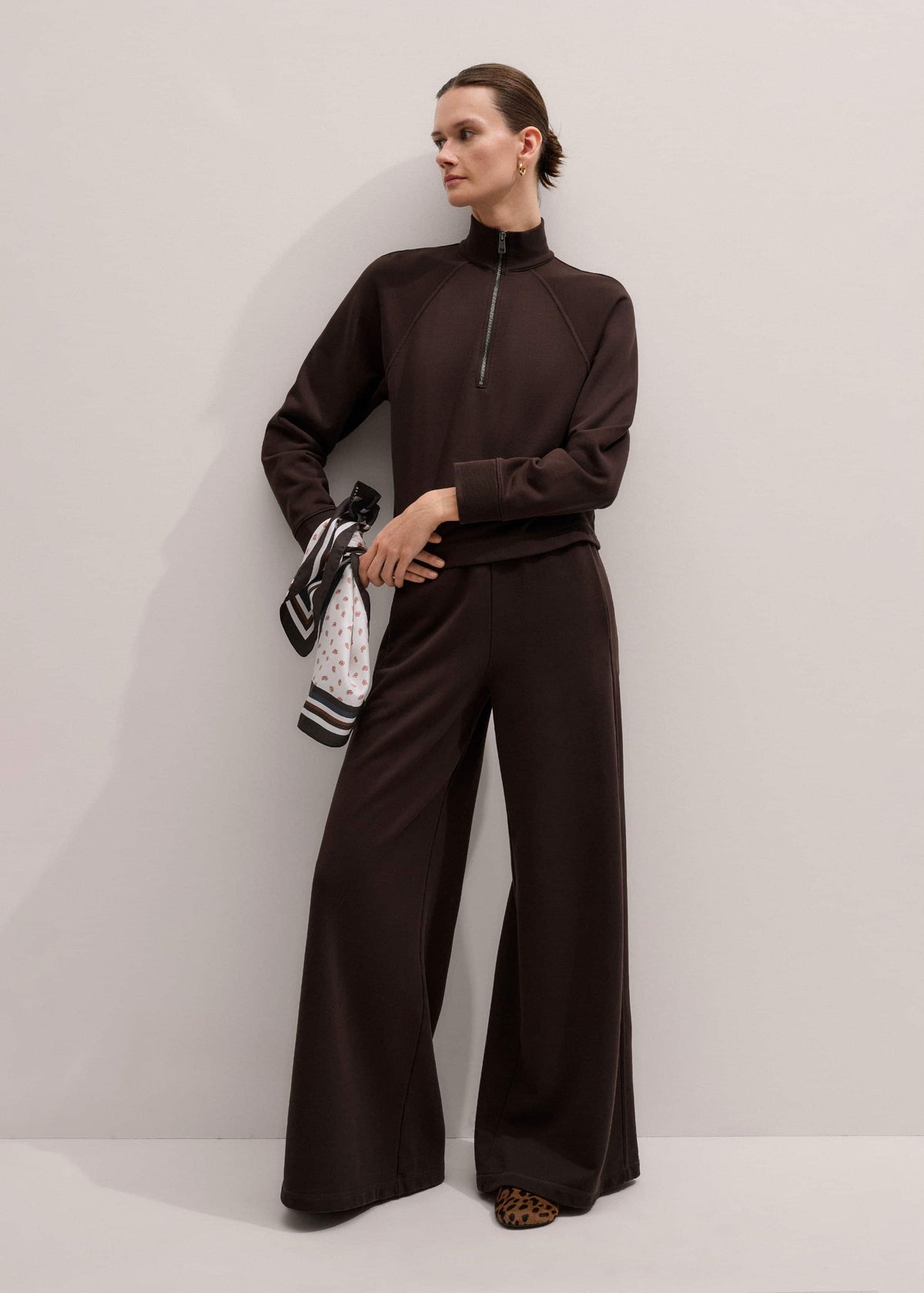 Brown Sweatshirt Wide-Leg Track Pant