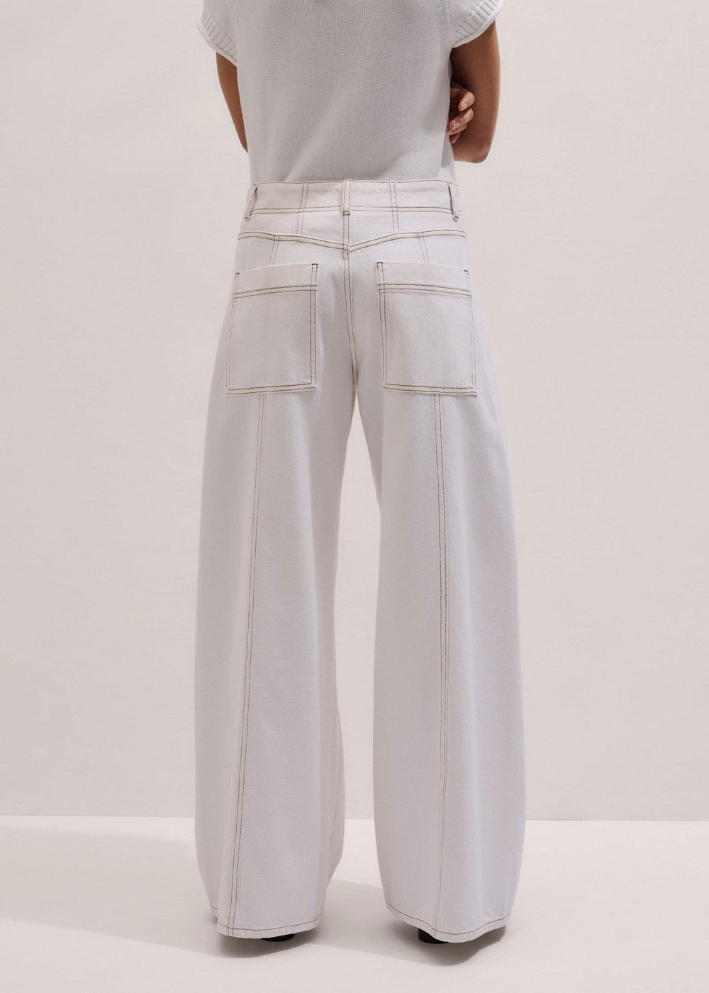 White Relaxed Engineered Jean