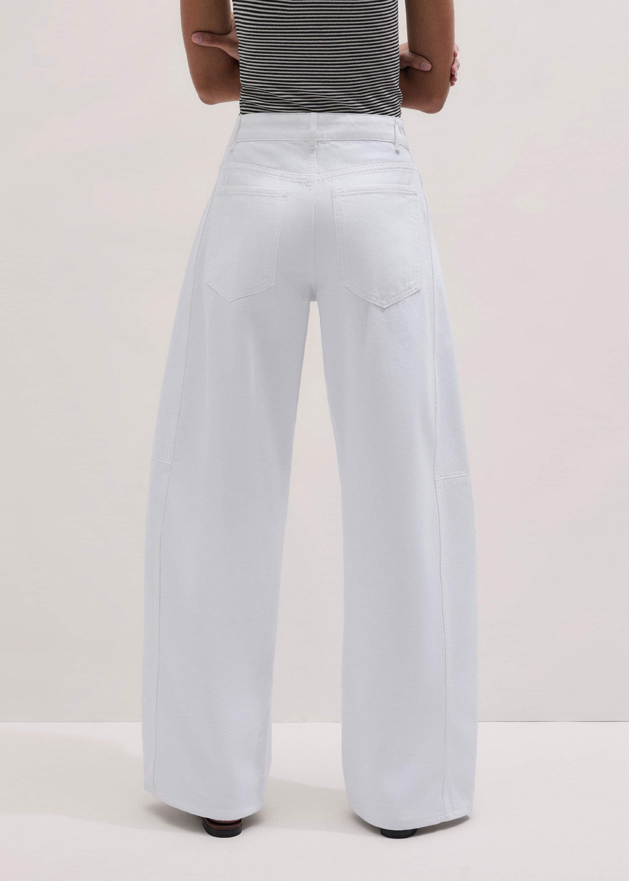 White Exaggerated Taper Jean