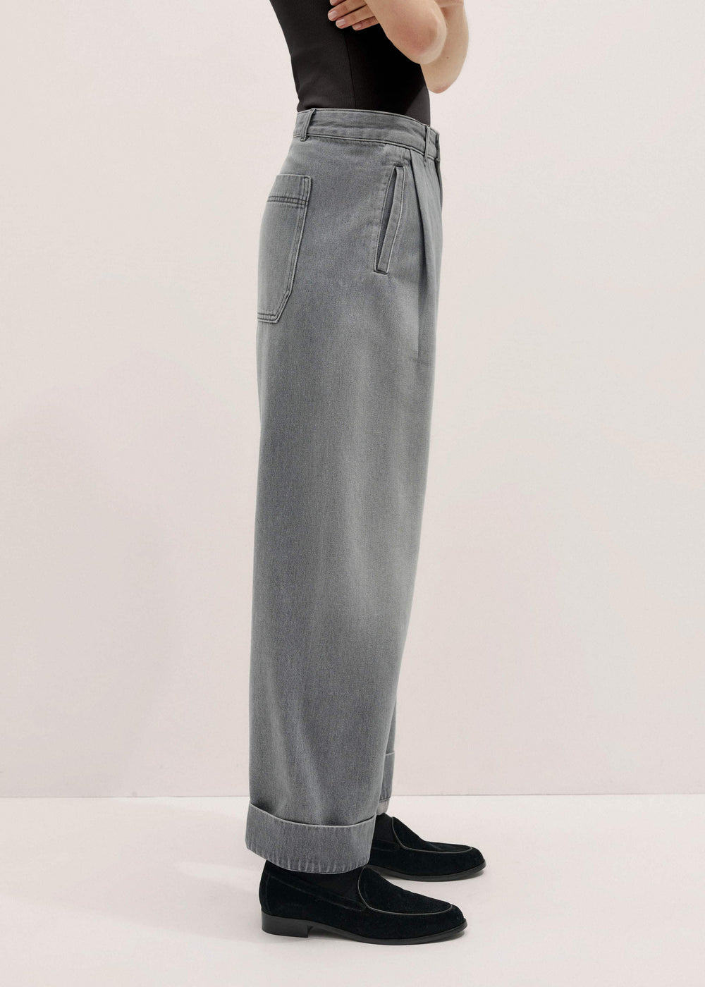 Gray Clever Jean