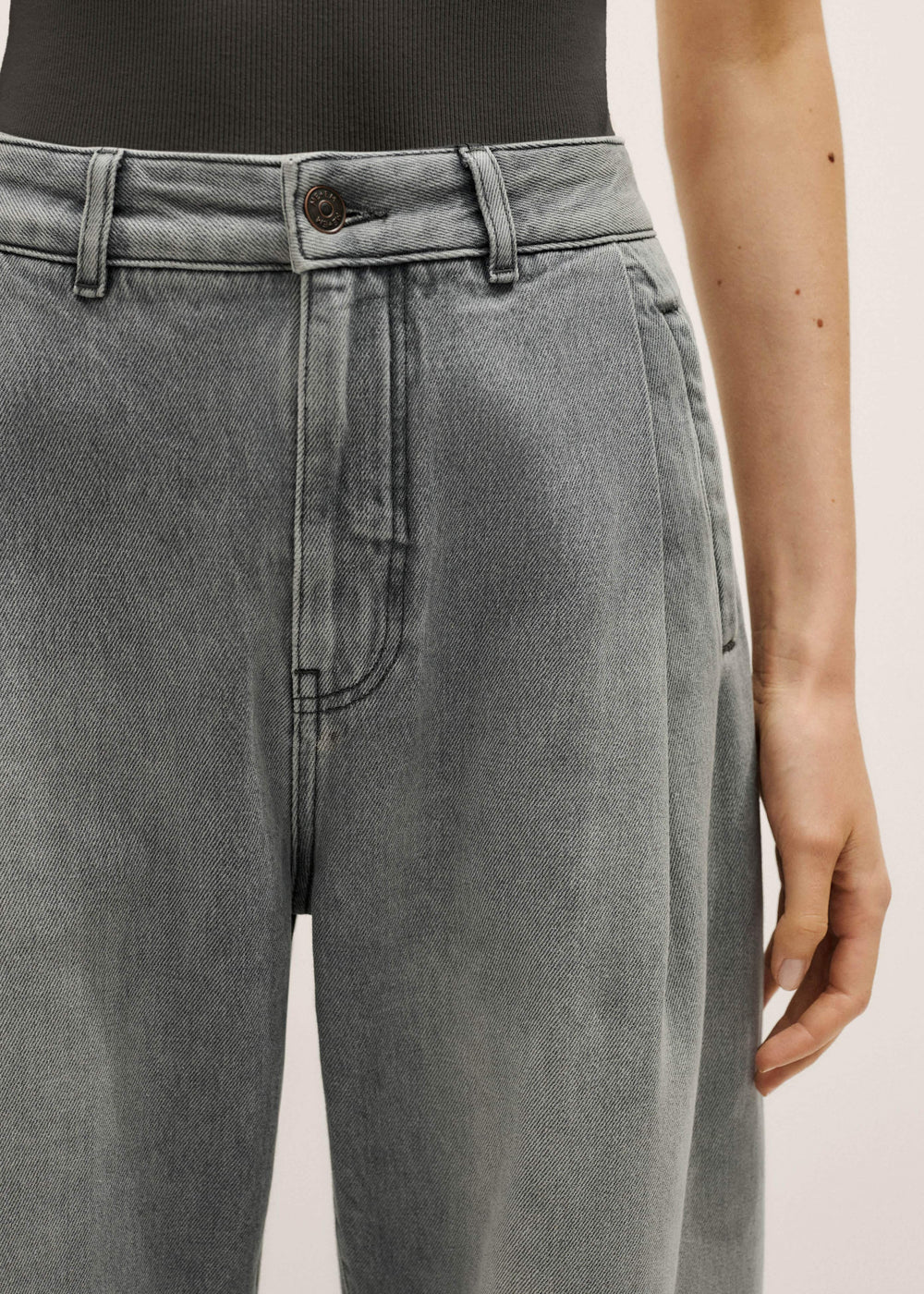Gray Clever Jean
