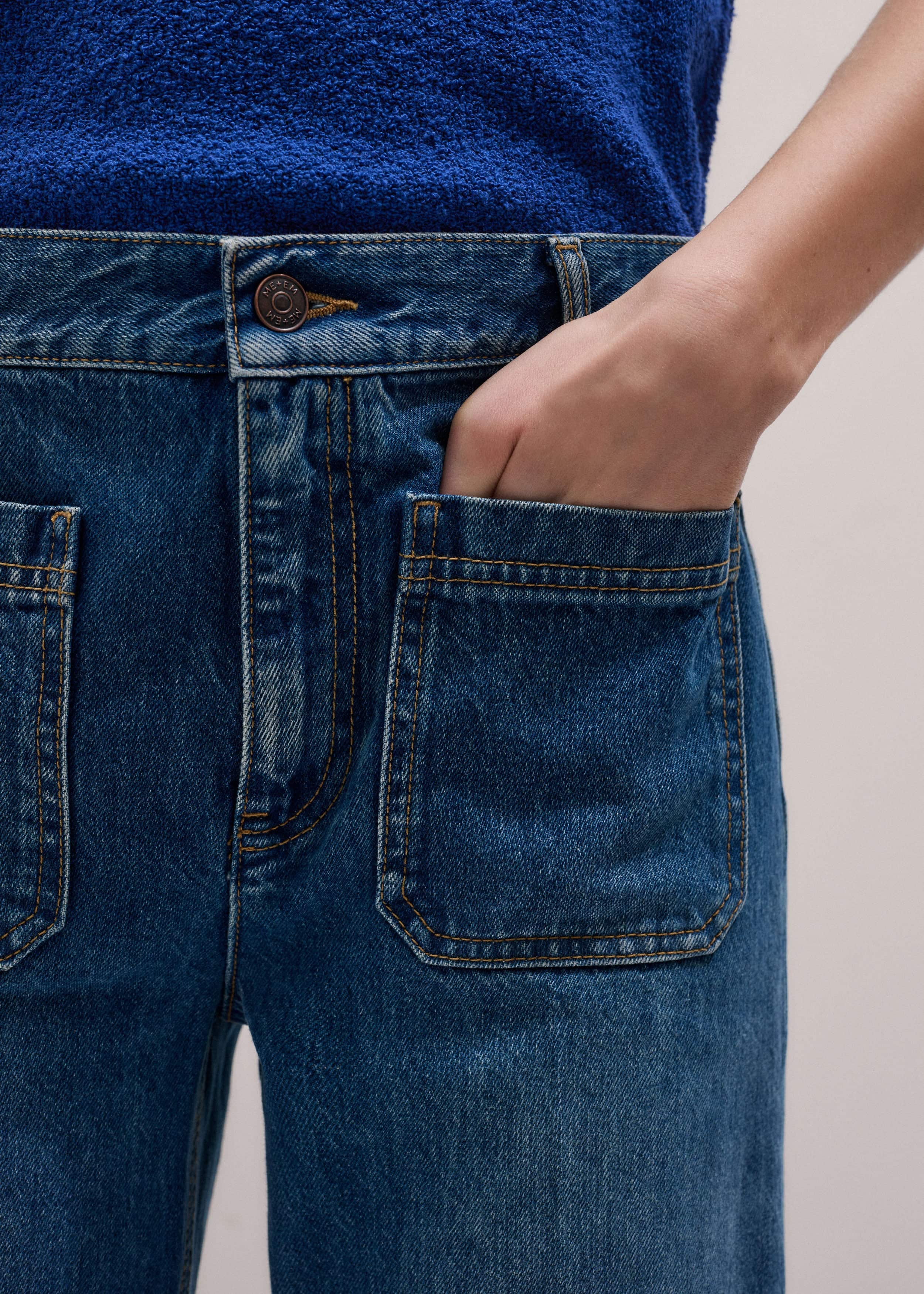 Blue Leg Elongator Crop Jean