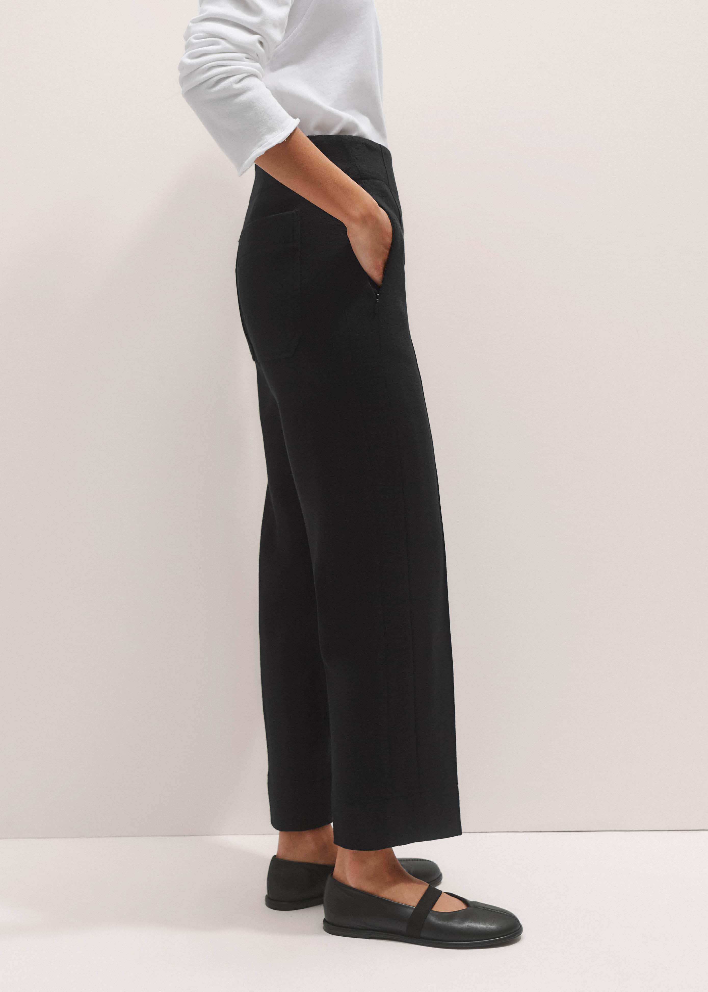 Black Wool-Blend Travel Tailoring Slim Crop Pant