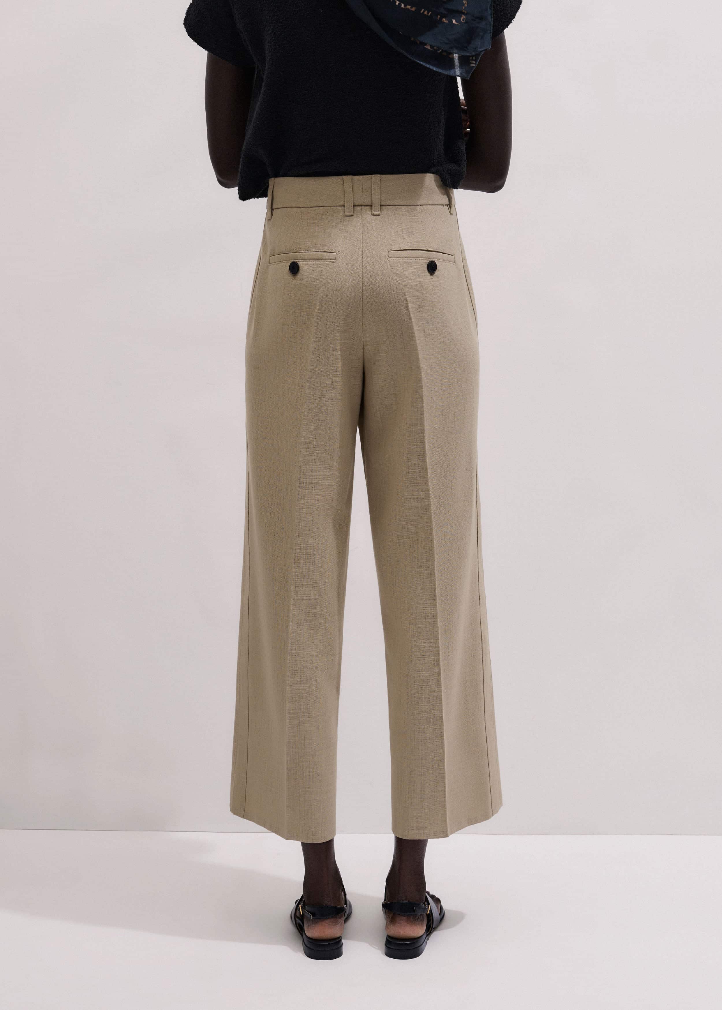 Sand Tailored Straight Crop Pant