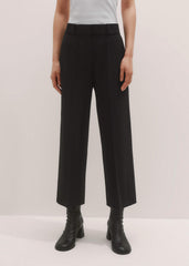 Black Straight Crop Pant