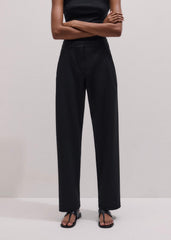 Black Clever Tapered Pant
