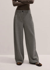 Ivory Houndstooth Extreme Tapered Pant