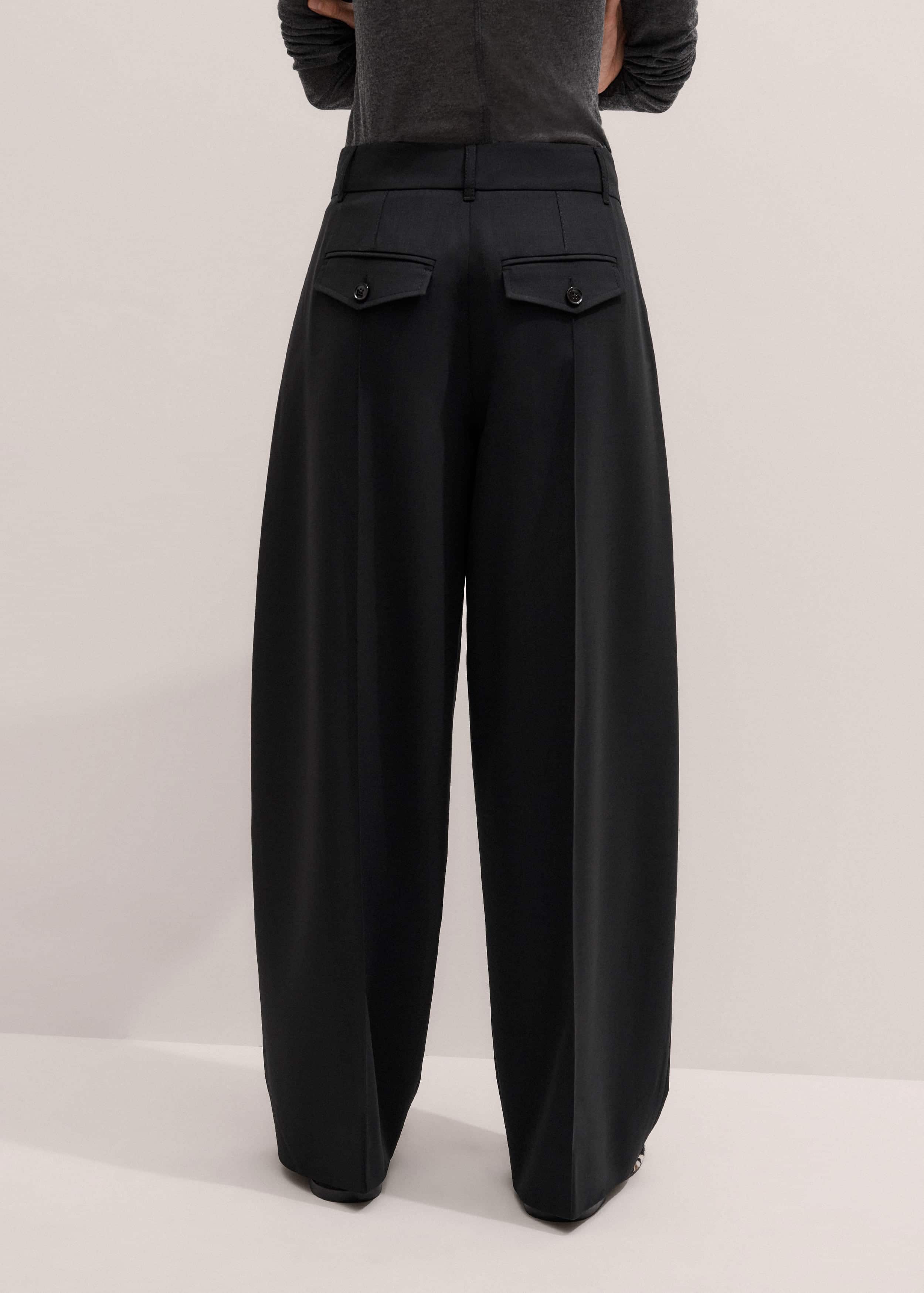 Black Pintuck Taper Pant