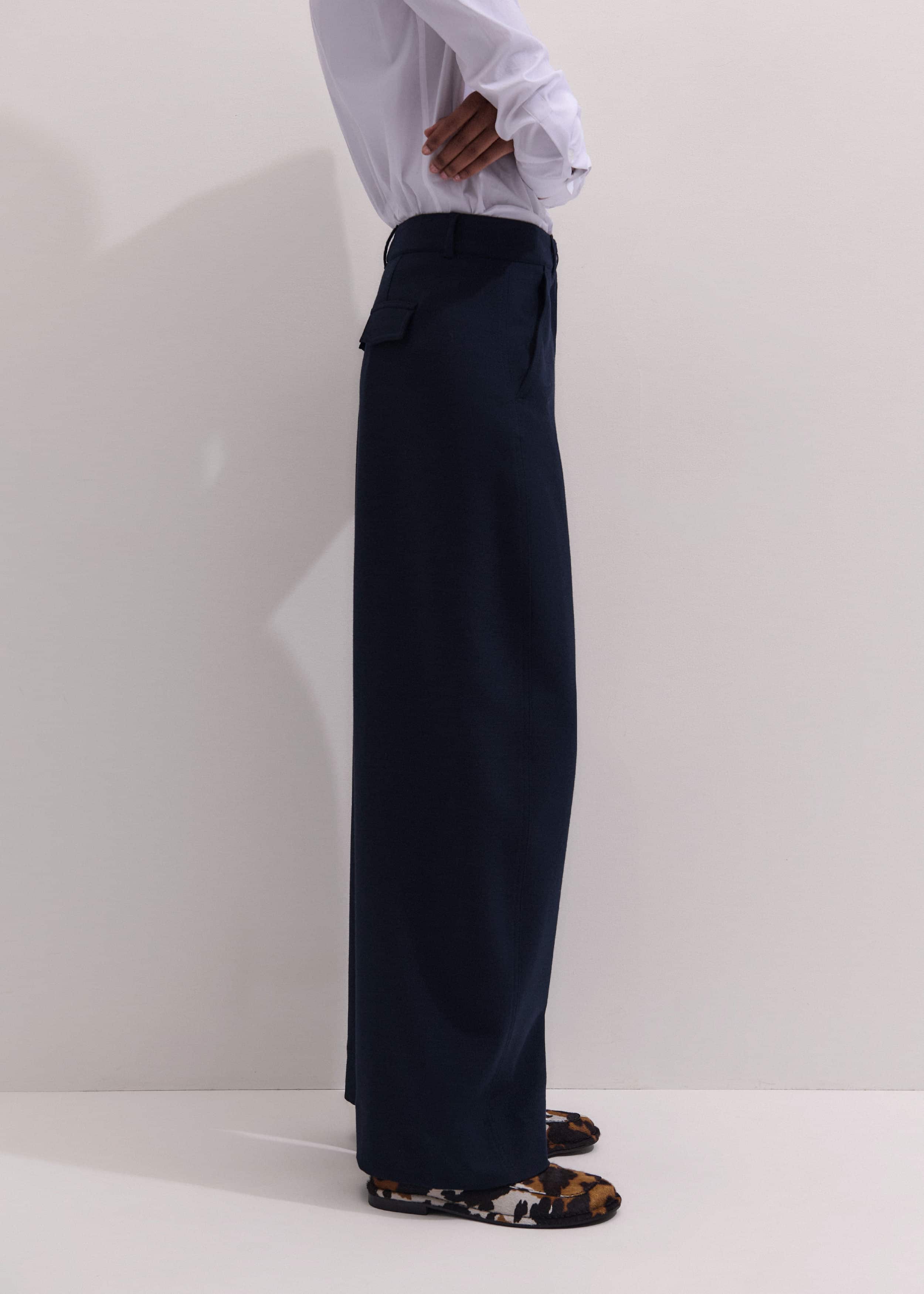 Navy Textured Extreme Tapered Pant