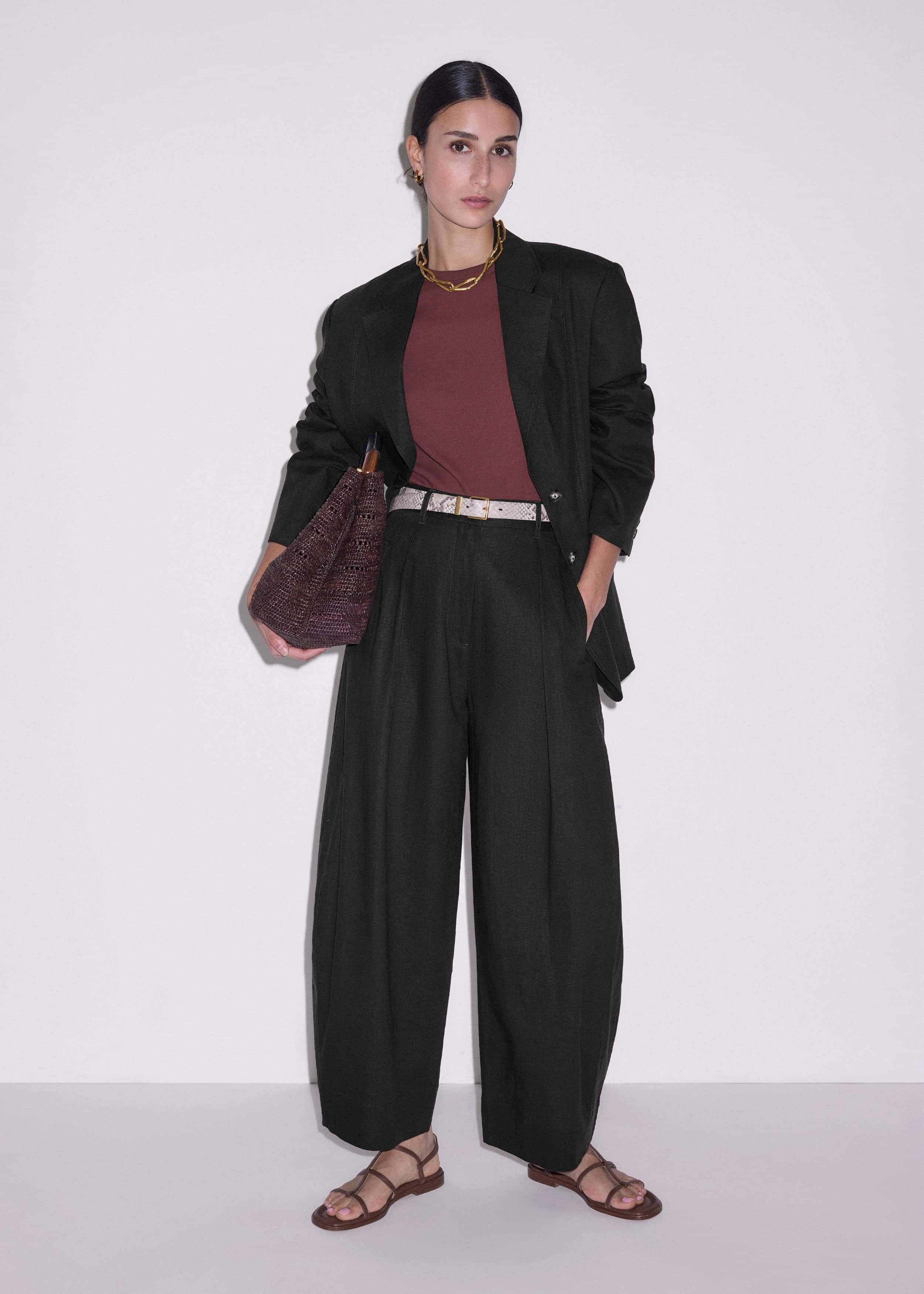 Black Extreme Taper Pant