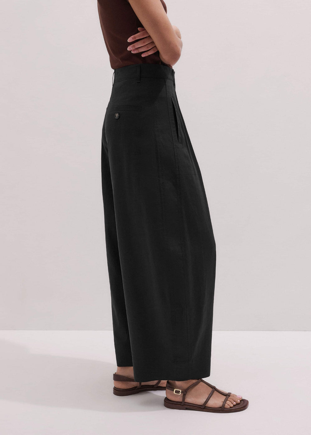 Black Extreme Taper Pant