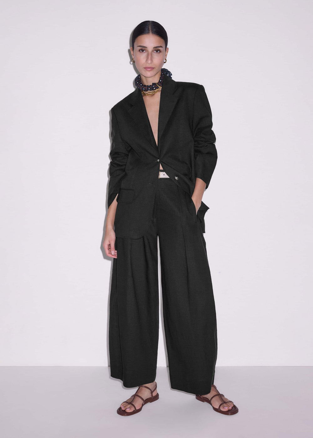 Black Extreme Taper Pant