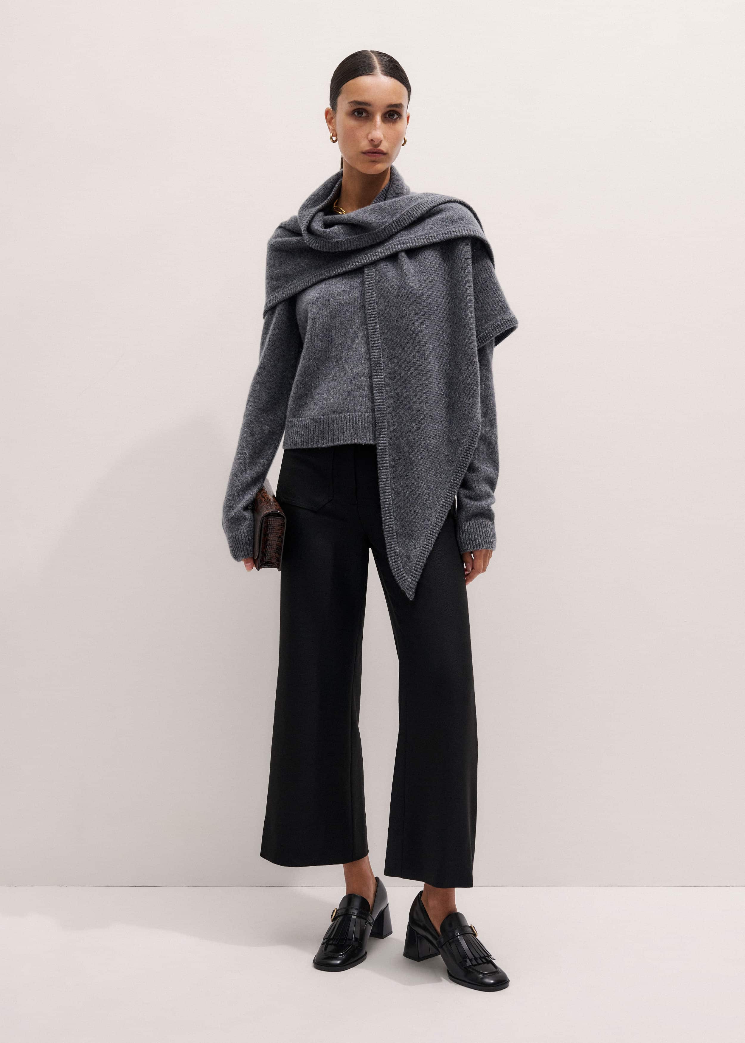 Black Stretch Twill Patch Pocket Cropped Kick-Flare Pant