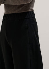 Black Luxe Travel Tailoring Barrel-Leg Pant