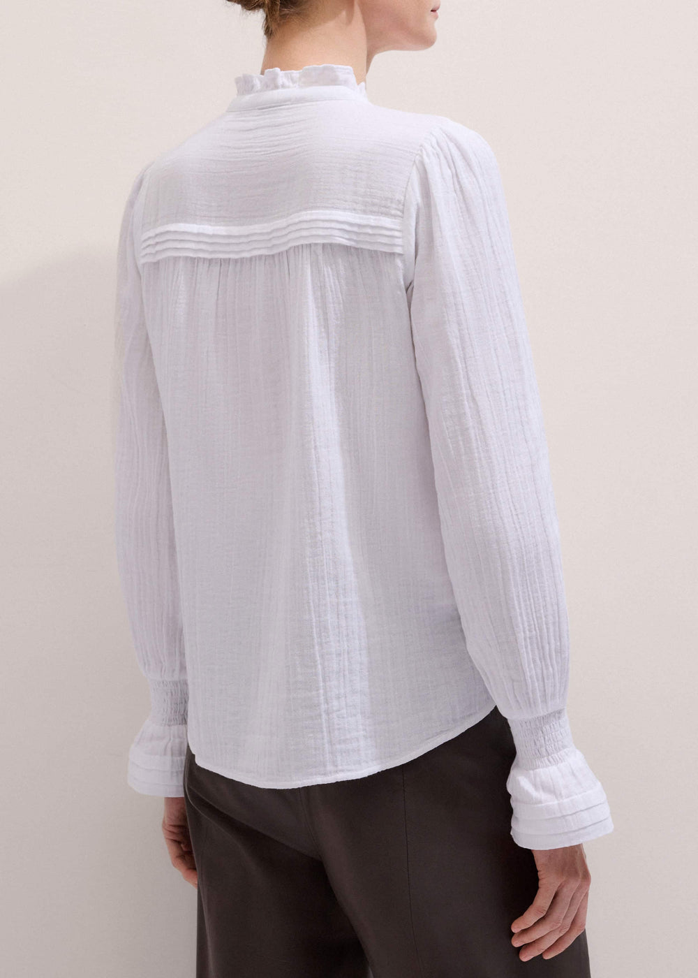 White Cheesecloth Pleat Detail Blouse