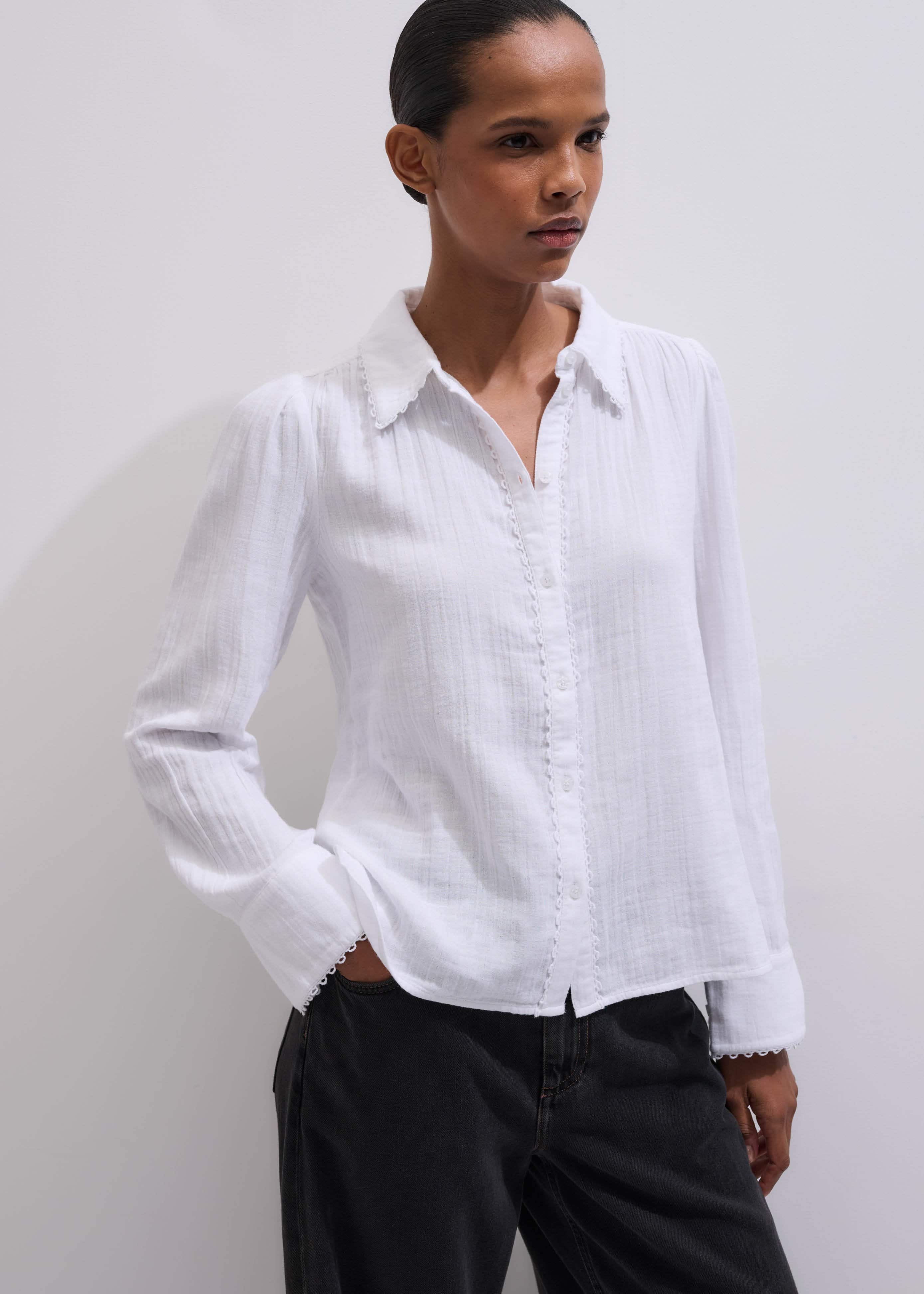 White Cheesecloth Trim Detail Shirt