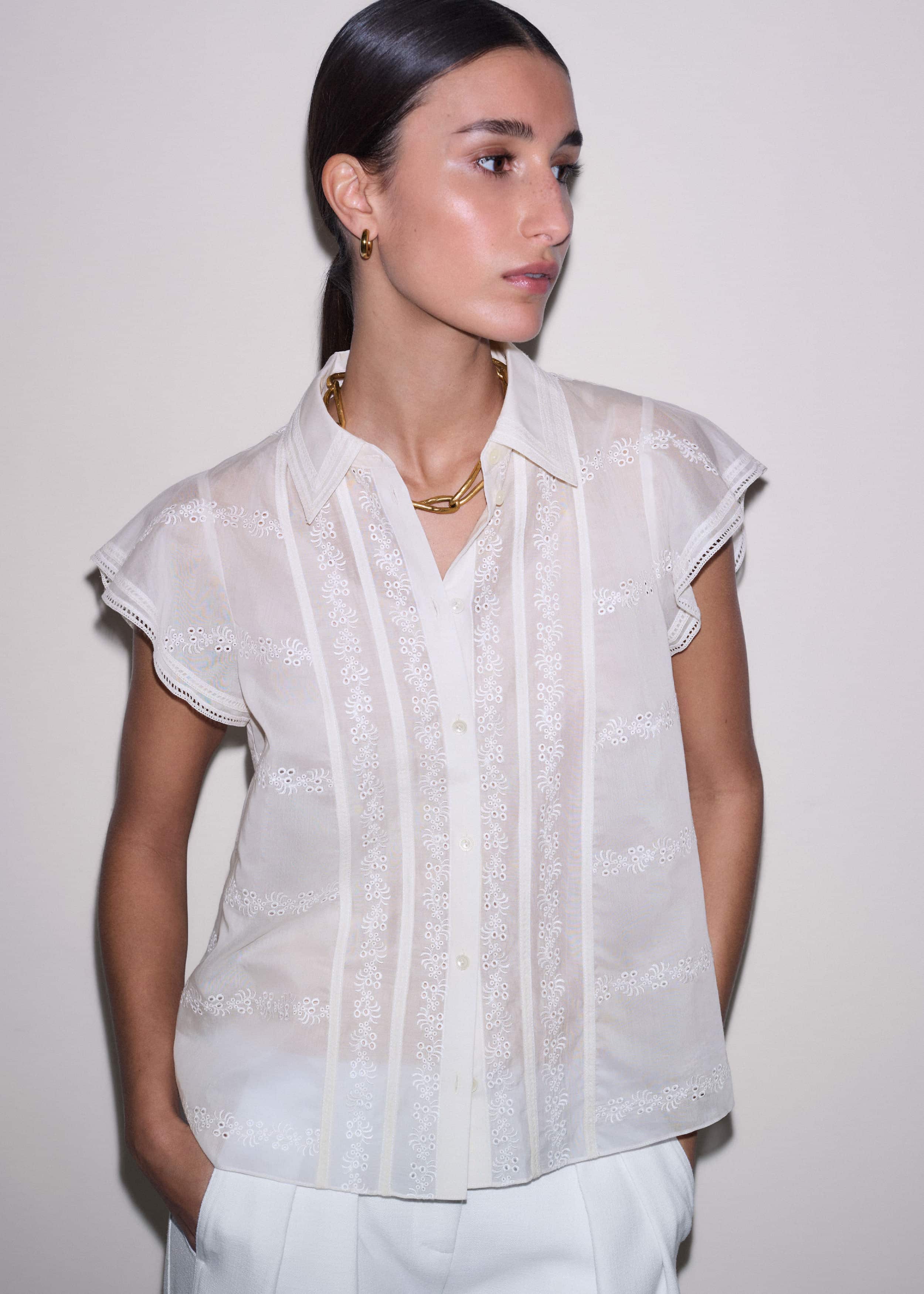 Cream Silk Cotton Embroidery Collar Swing Blouse