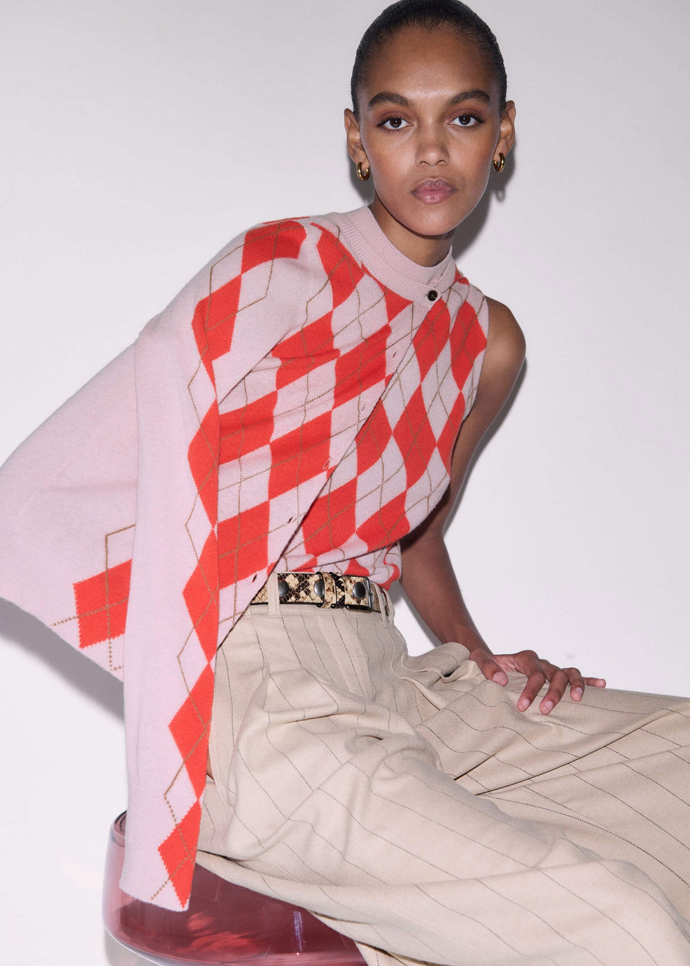 Pink Fine Argyle Slim Knit Vest