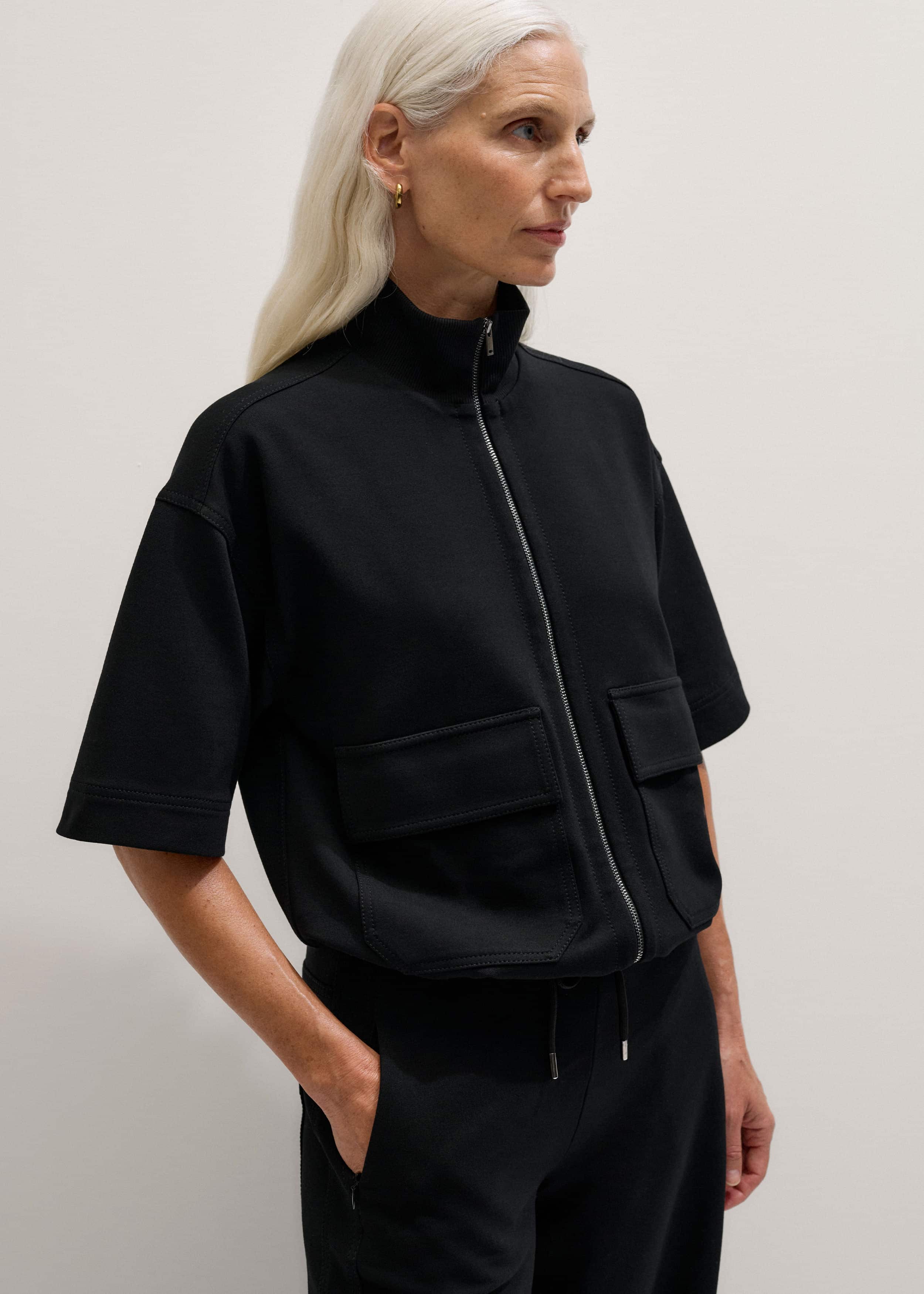 Black Luxe Travel Tailoring Layering Jacket