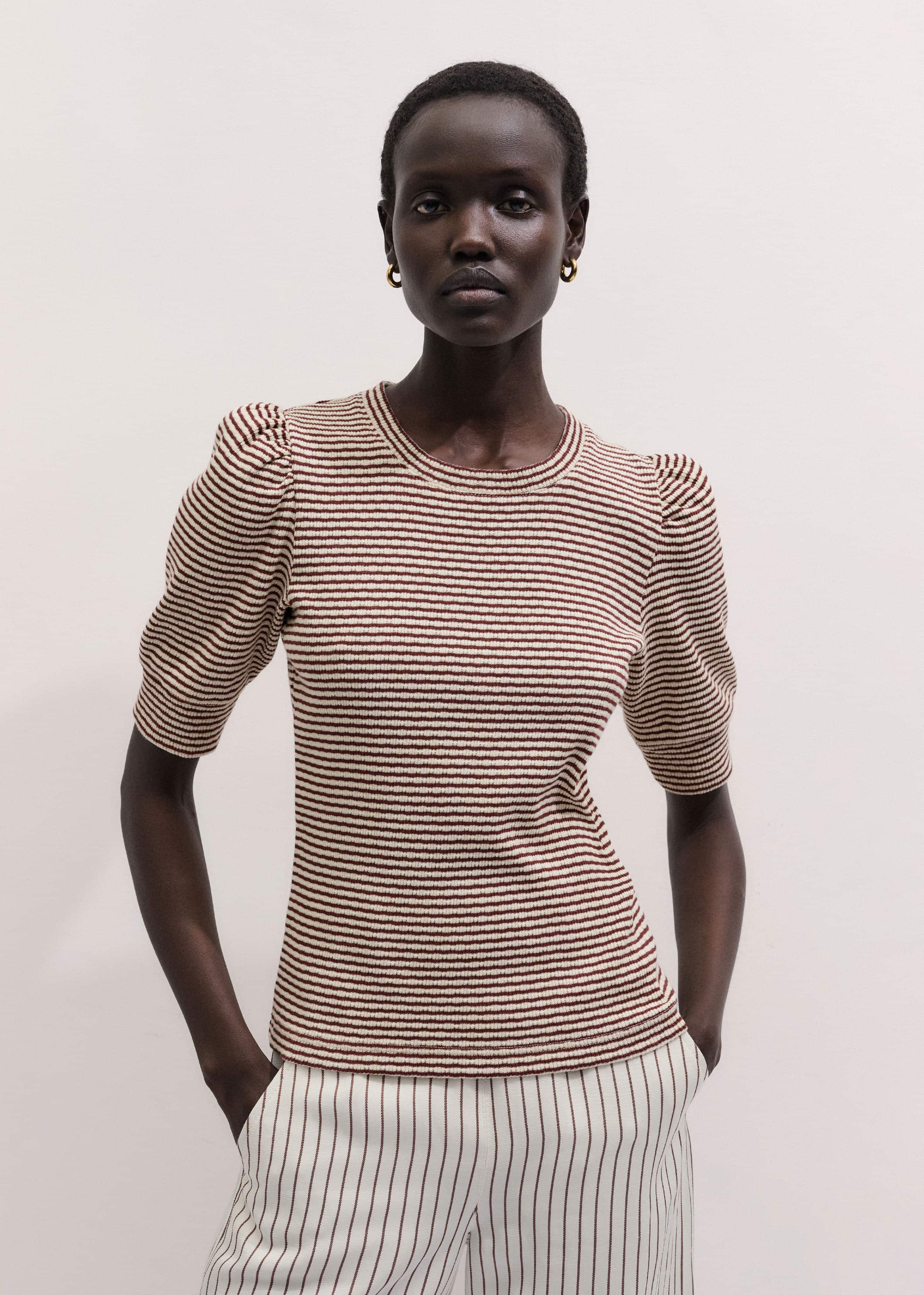 Cinnamon Brown Feminine Sleeve Tee