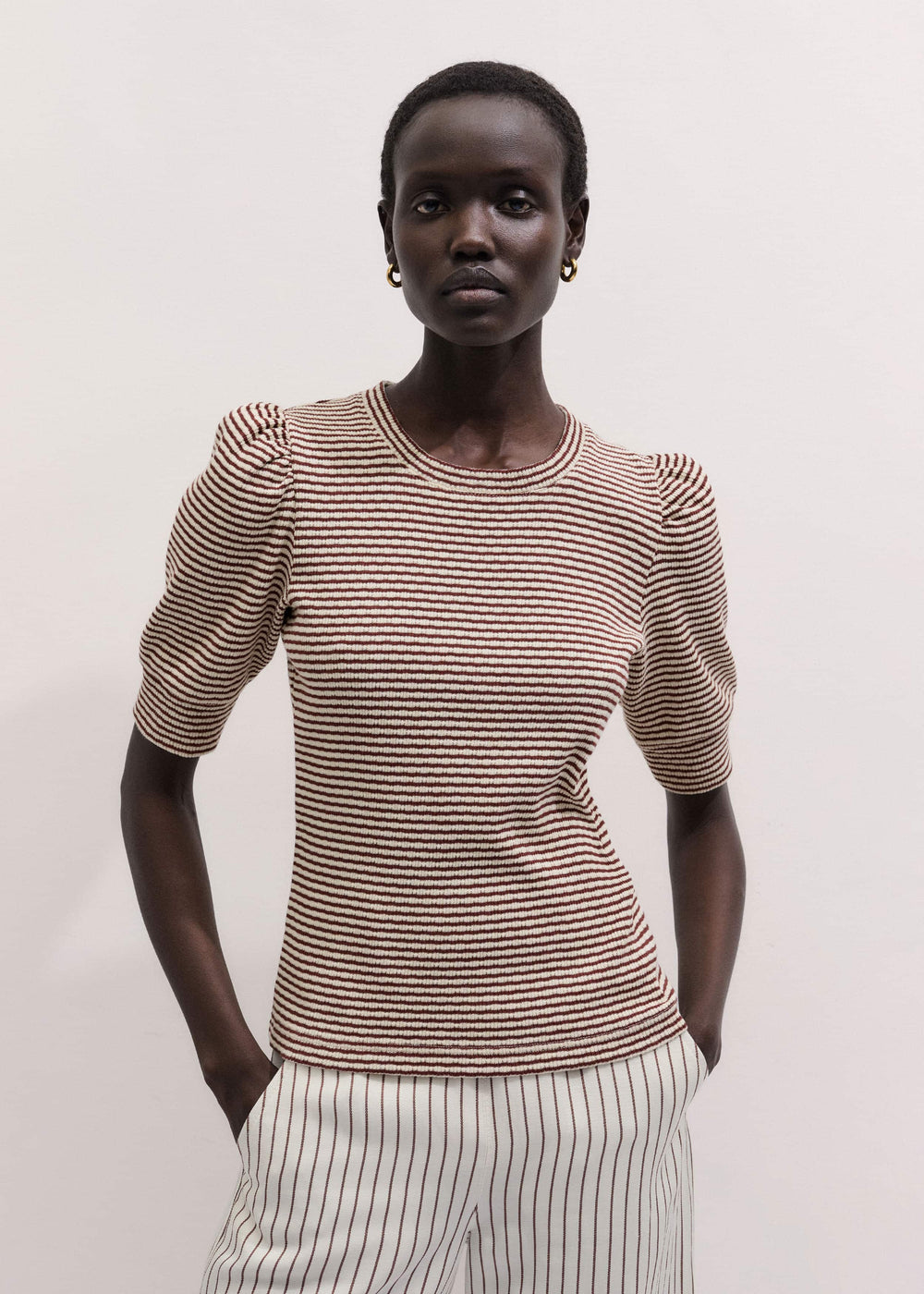 Cinnamon Brown Feminine Sleeve Tee