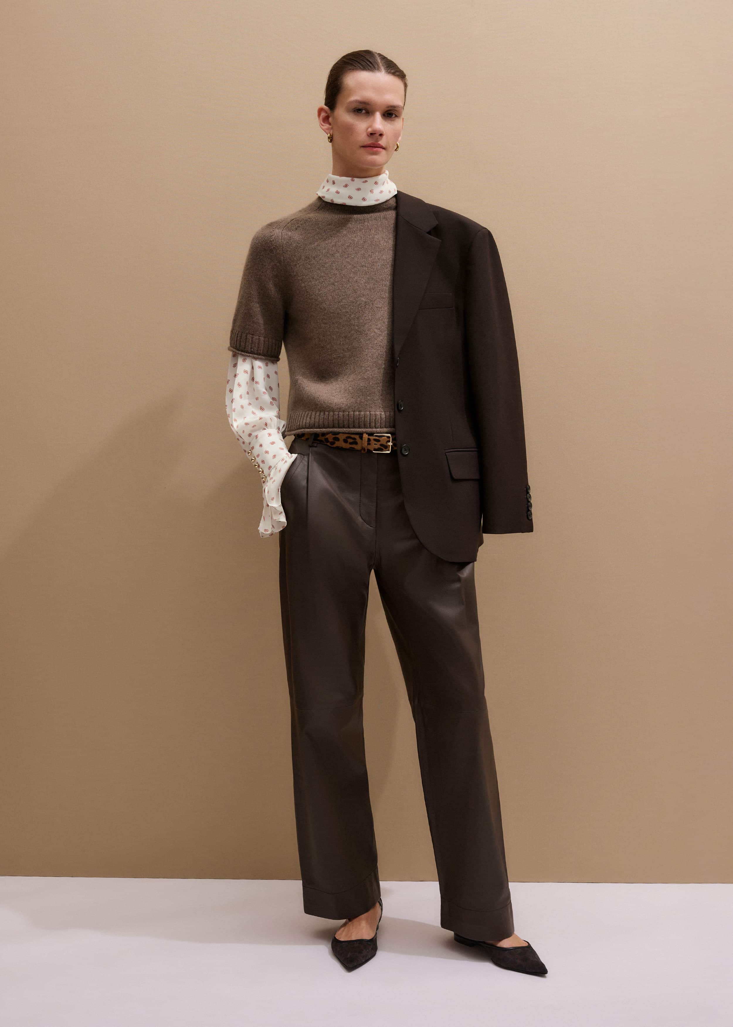 Brown Cashmere Roll Trim Knit Tee