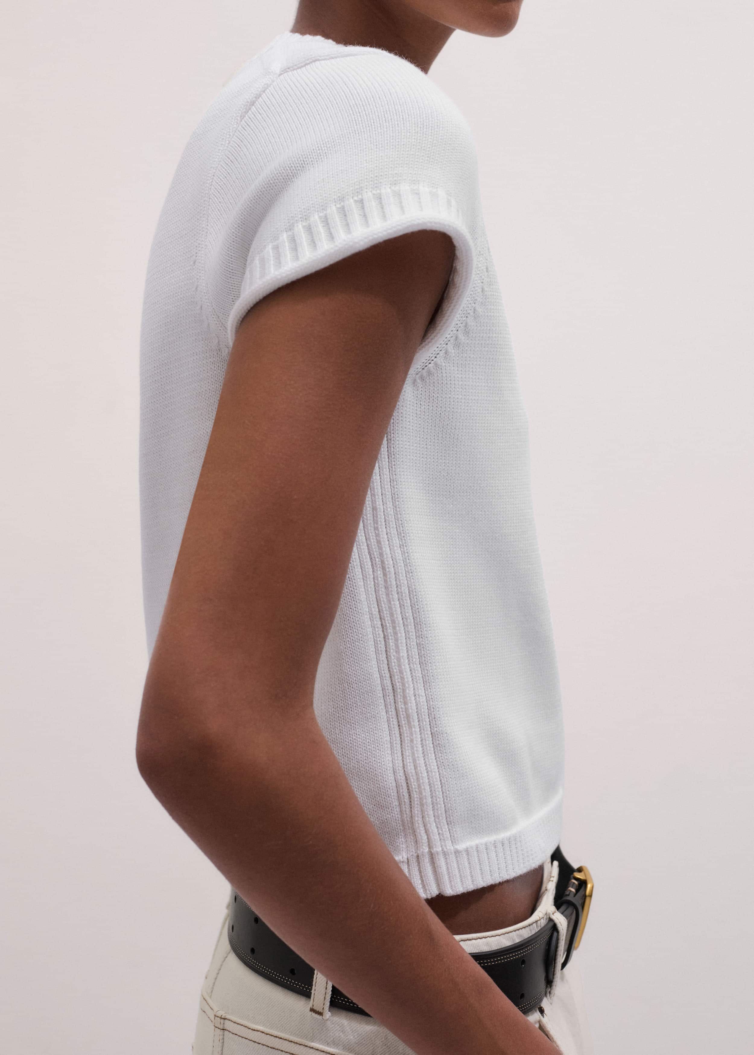White Shrunken Straight Knit Baby Tee