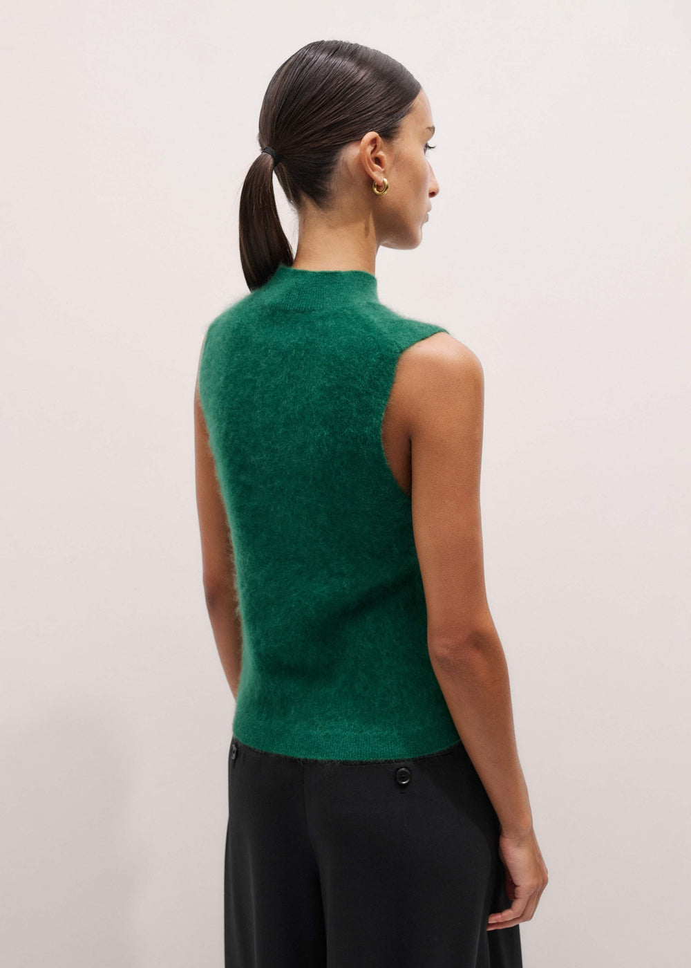Green Brushed Cashmere High Neck Slim Sweater Vest
