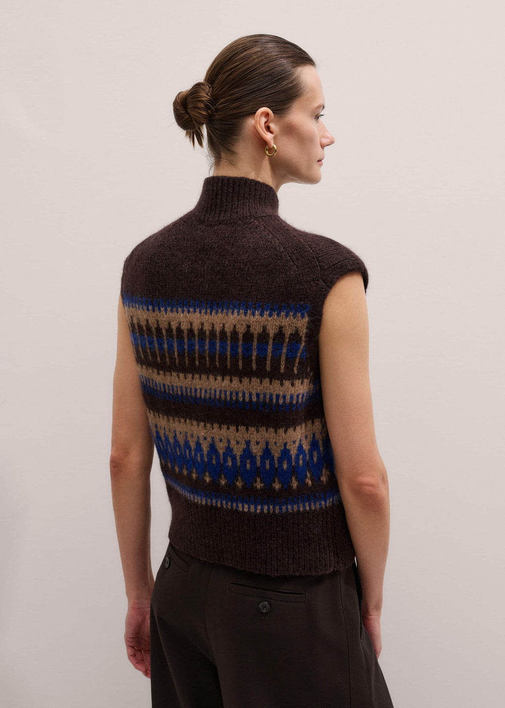 Brown Button-Through Relaxed Jacquard Vest