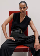 Black V-Neck Straight Knit Vest