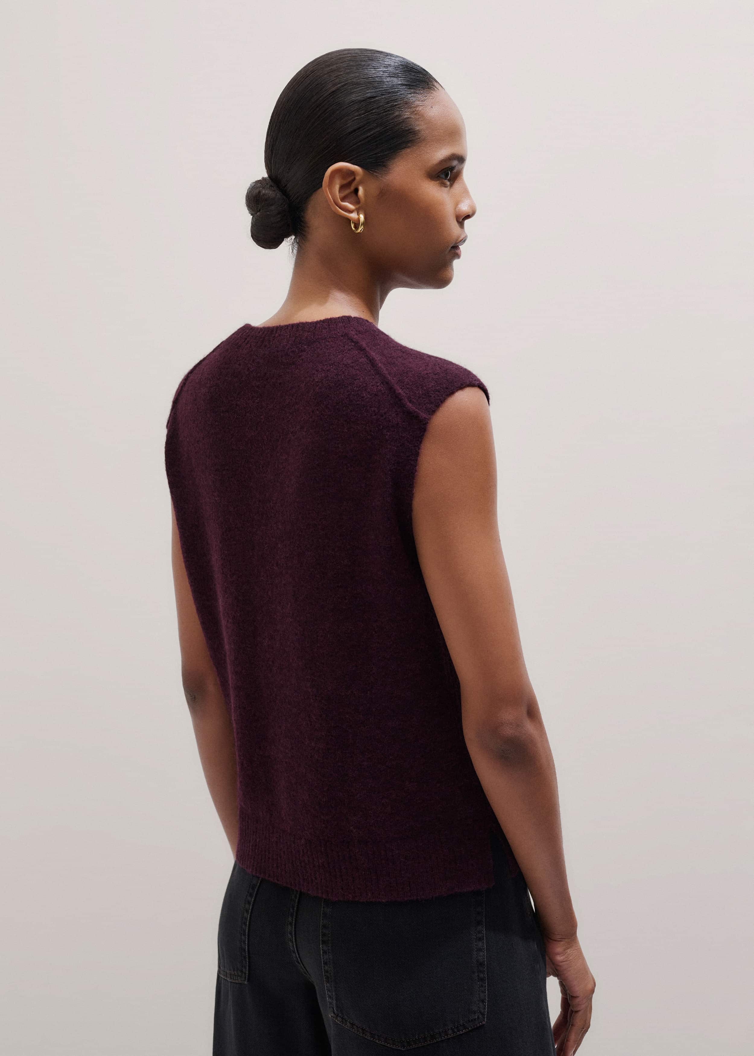 Red Crew Neck Straight Sweater Vest