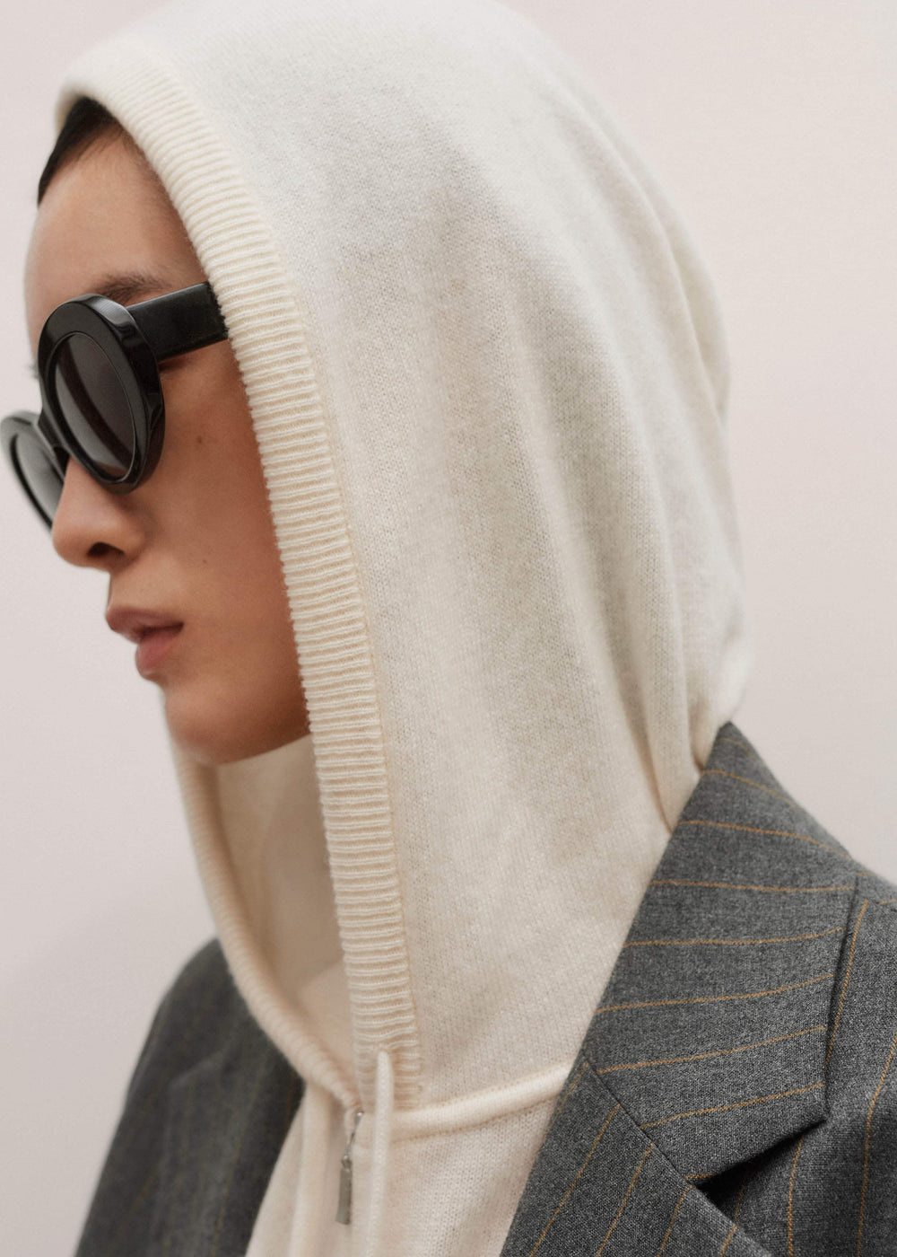 Cream Cashmere Relaxed Fit Box Zip Hoody