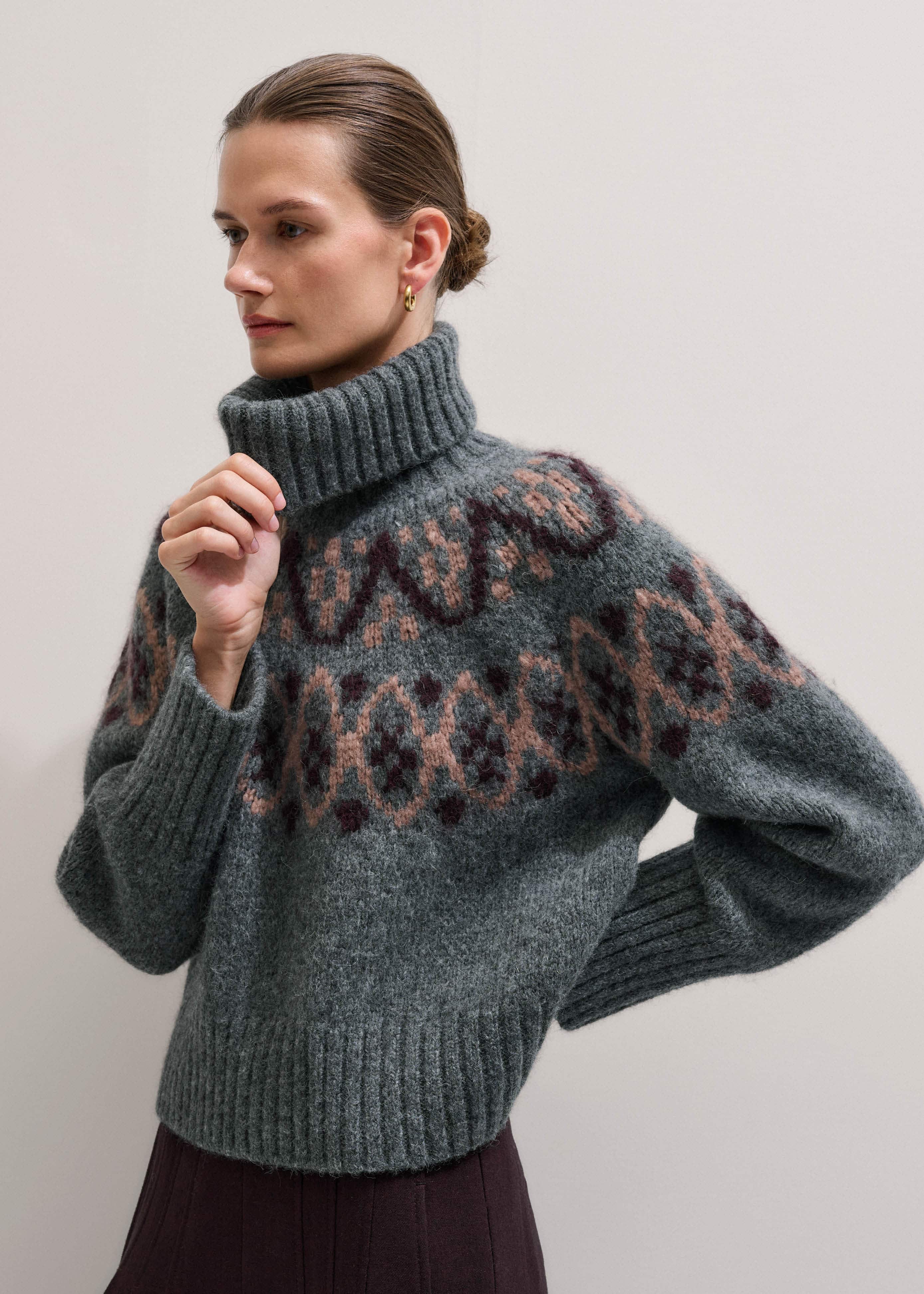Gray Fairisle Jacquard Relaxed Sweater + Snood
