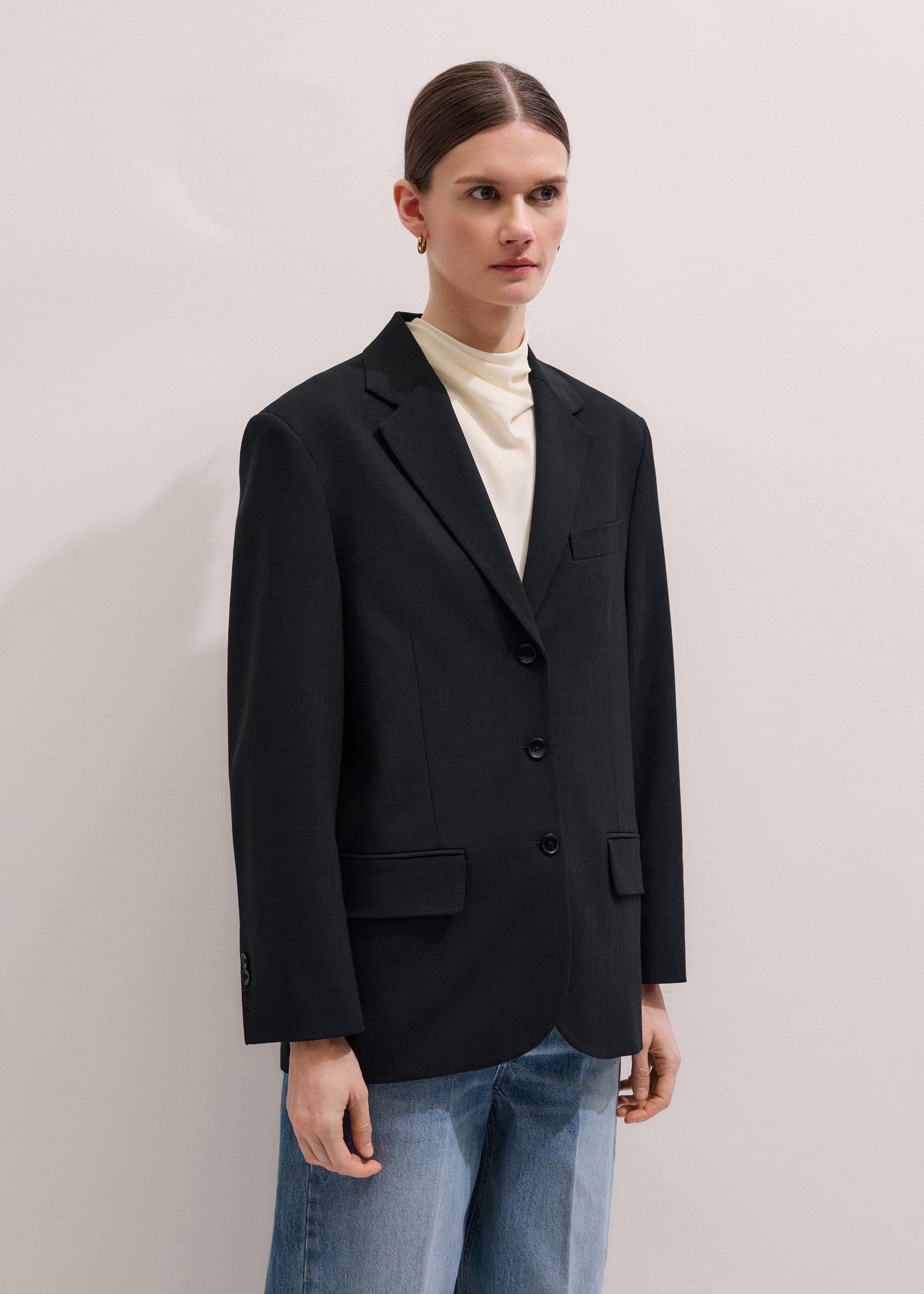 Black Icon Oversized Blazer