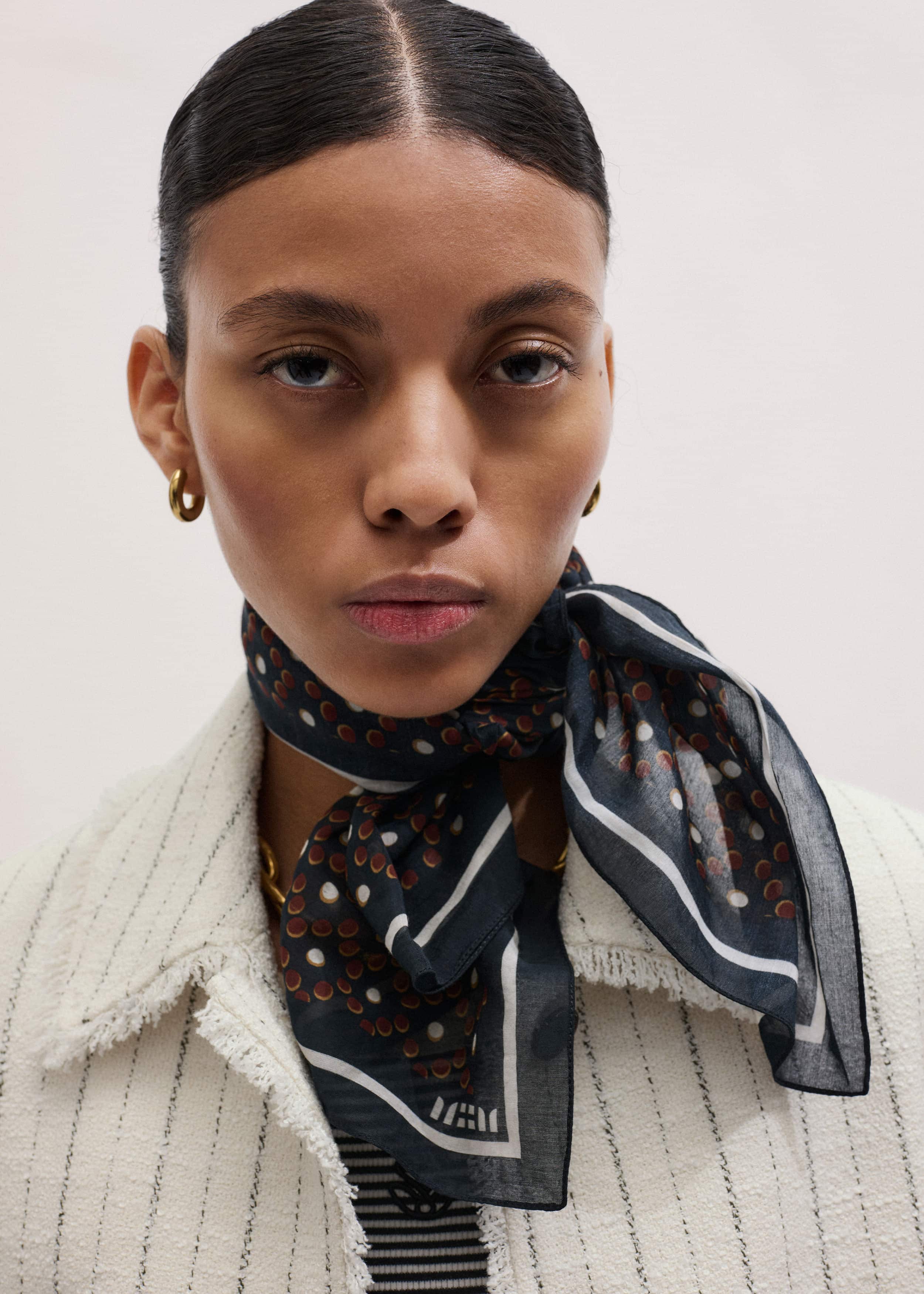 Black Dotted Border Scarf